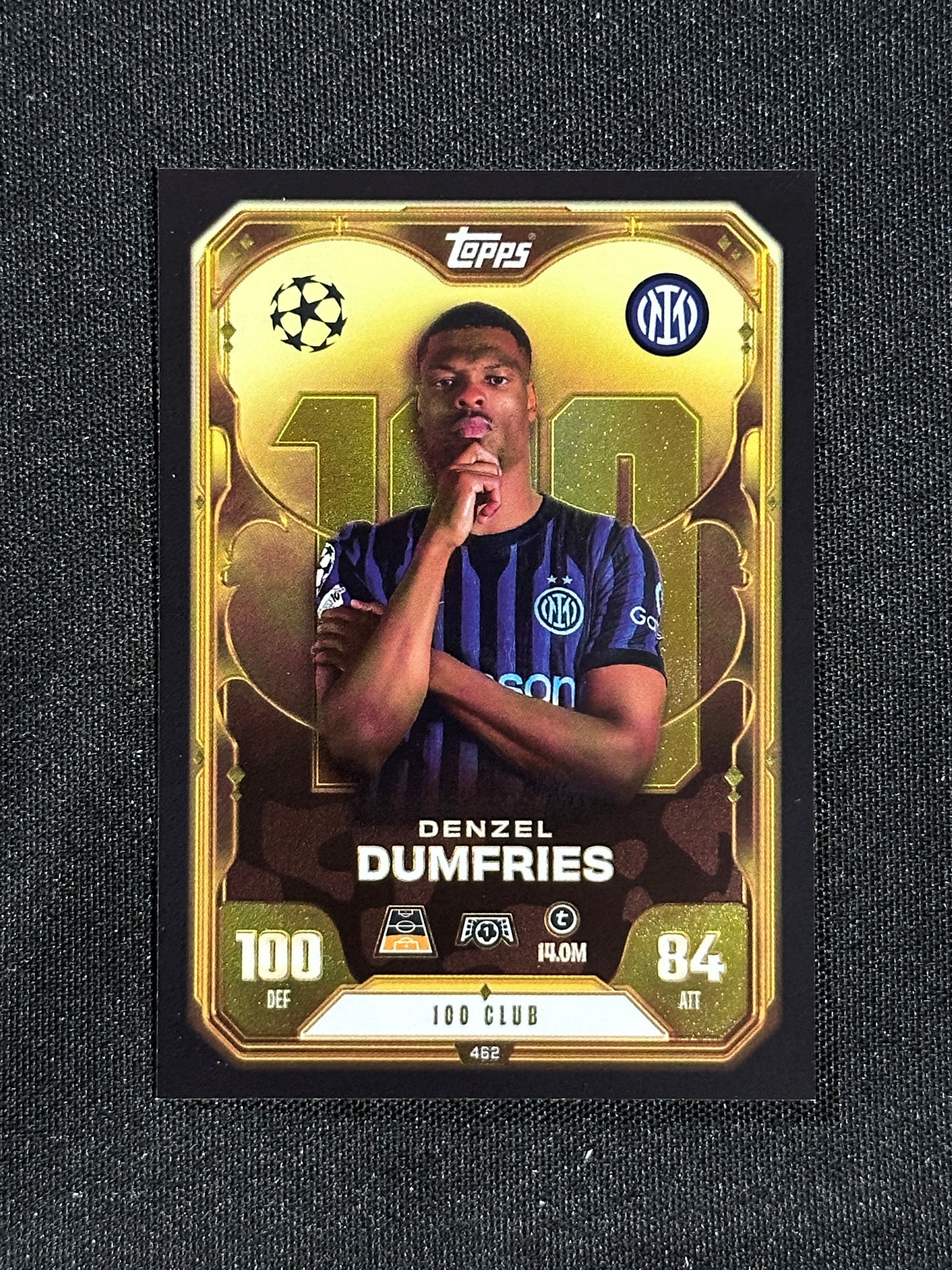 462 Denzel Dumfries Inter Milan 100 Club - Topps Match Attax 2025/26