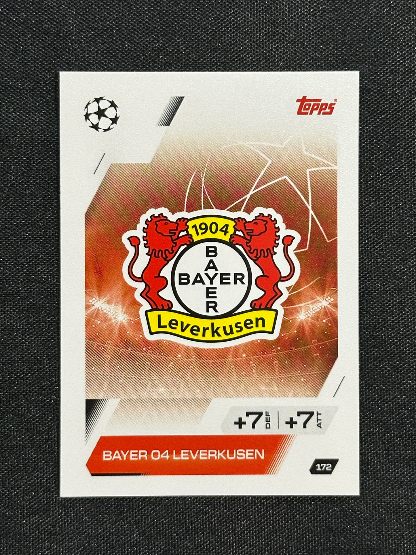 172 Team Badge Bayer Leverkusen Base - Topps Match Attax 2025/26