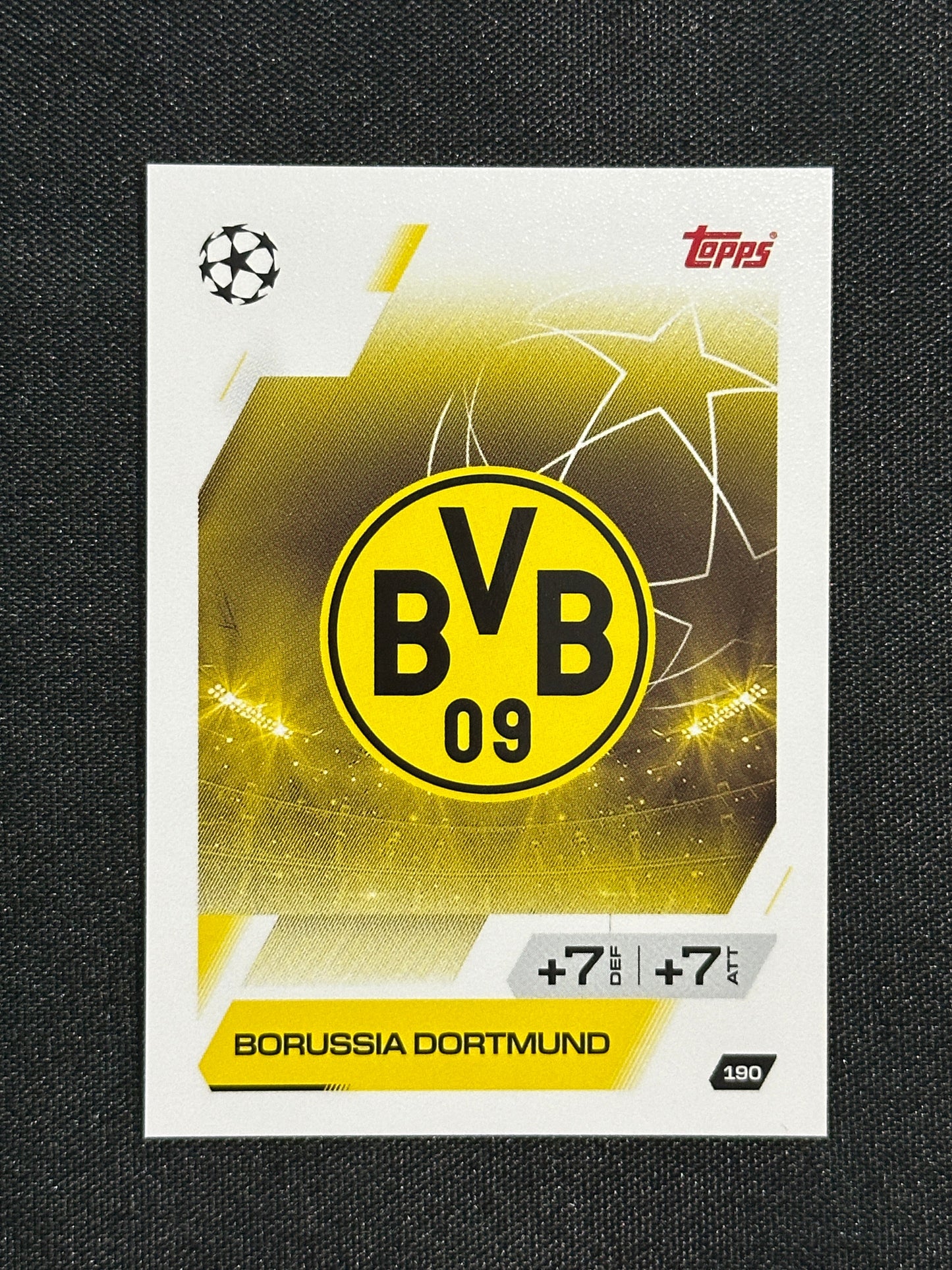 190 Team Badge Borussia Dortmund Base - Topps Match Attax 2025/26