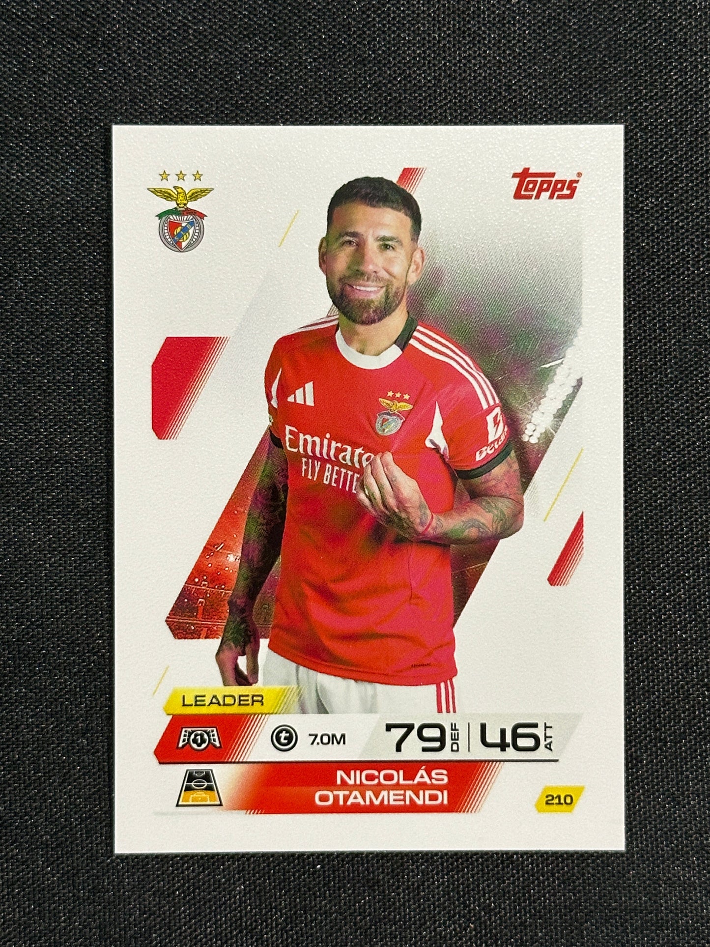 210 Nicolas Otamendi SL Benfica Base - Topps Match Attax 2025/26