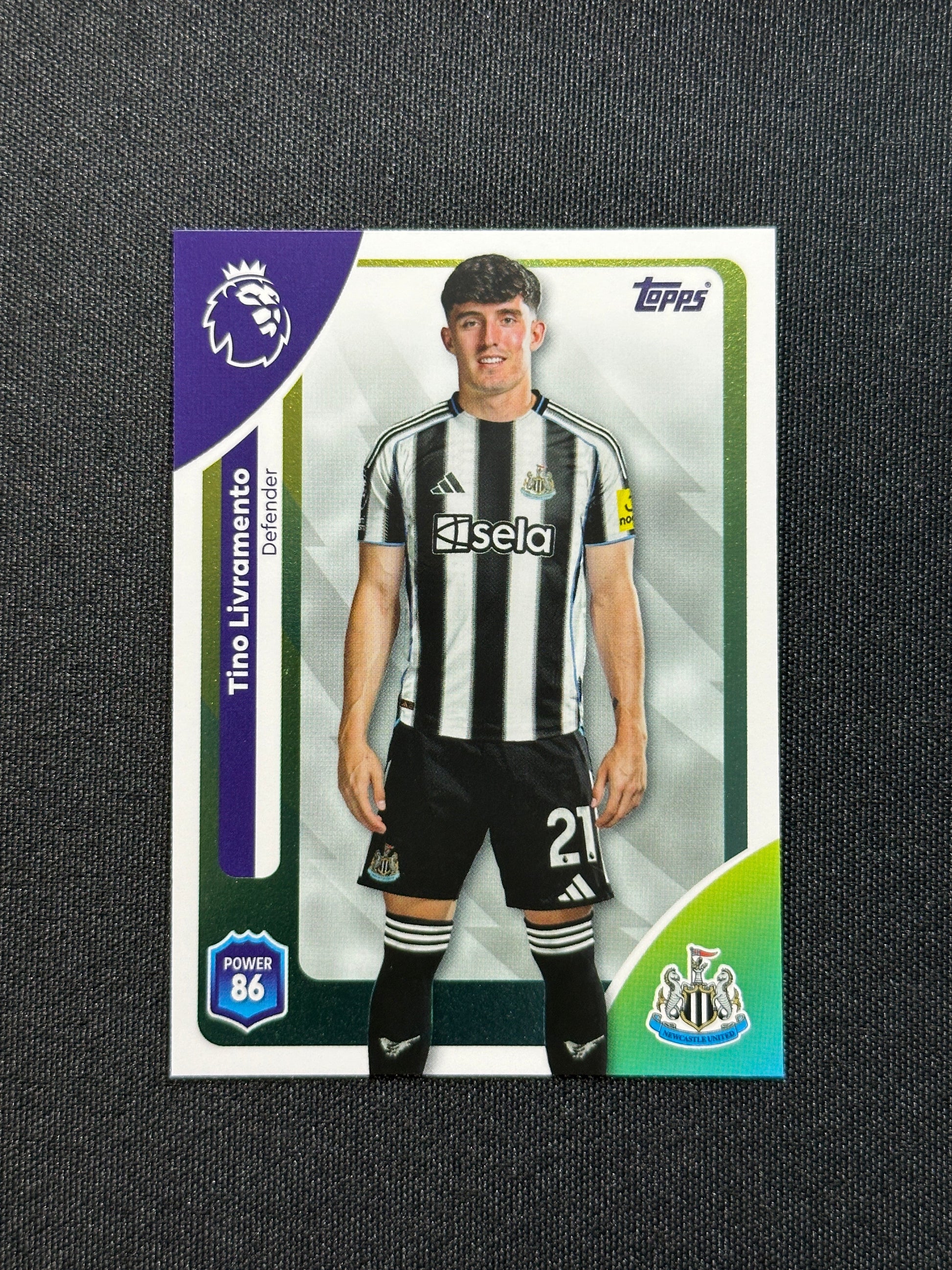 222 Tino Livramento Newcastle Base - Topps Premier League 2026