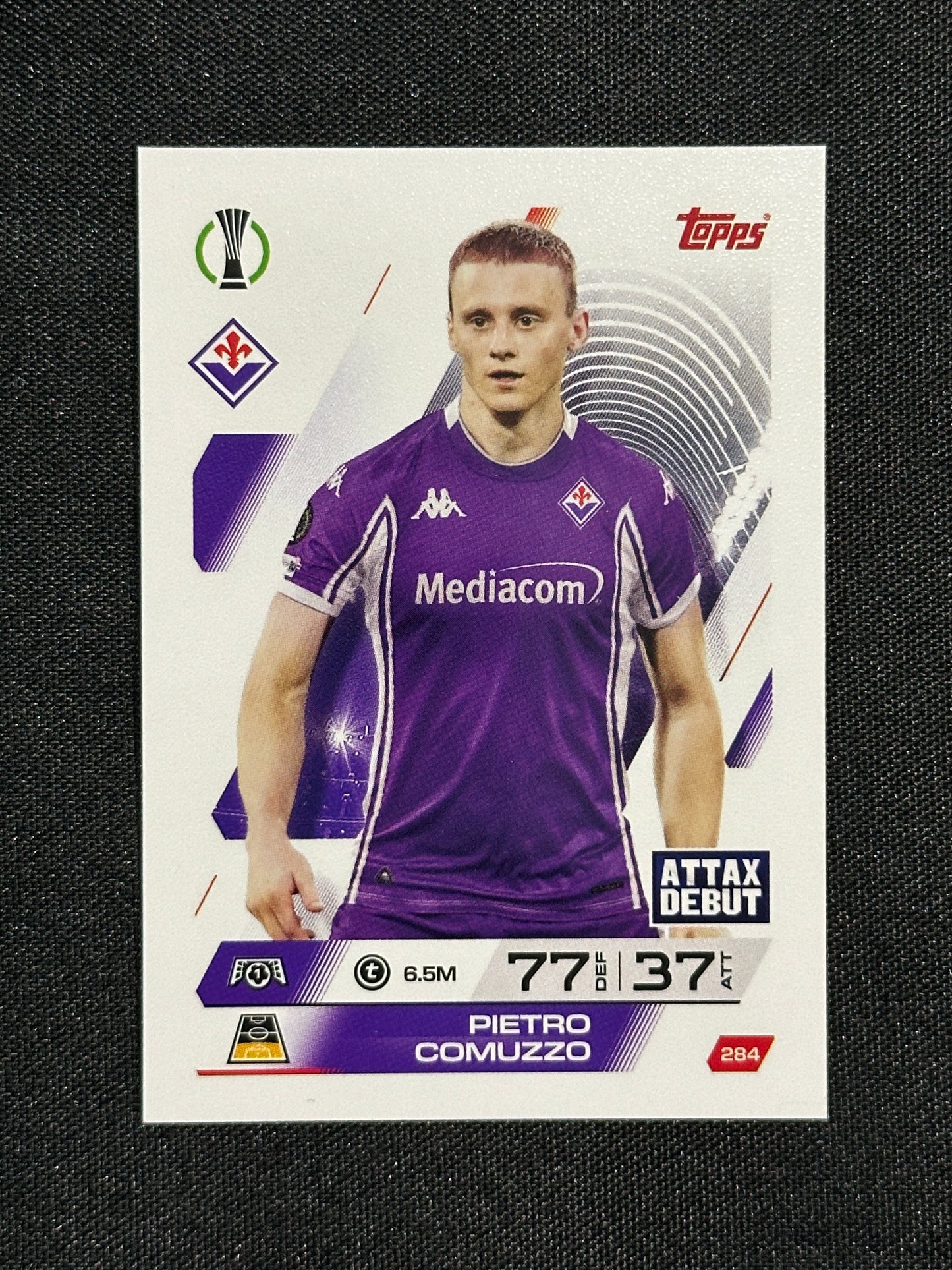 284 Pietro Comuzzo Fiorentina Base - Topps Match Attax 2025/26