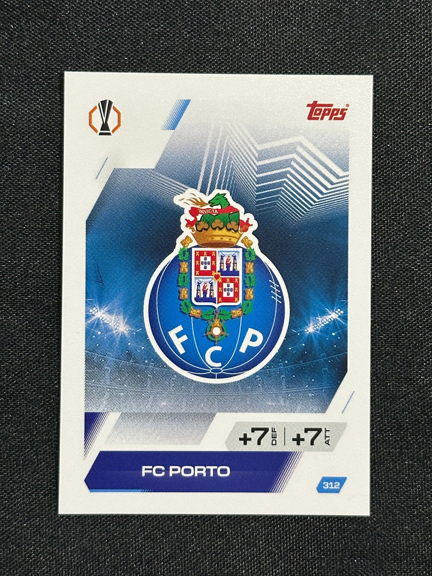 312 Team Badge FC Porto Base - Topps Match Attax 2025/26
