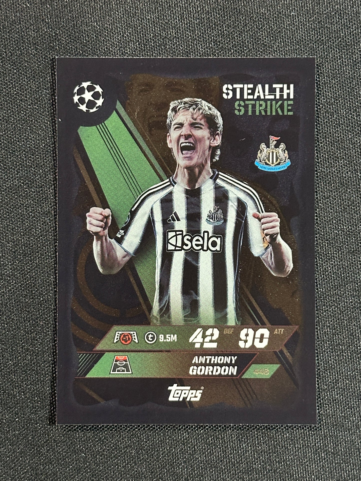 446 Anthony Gordon Newcastle United Stealth Strike - Topps Match Attax 2025/26