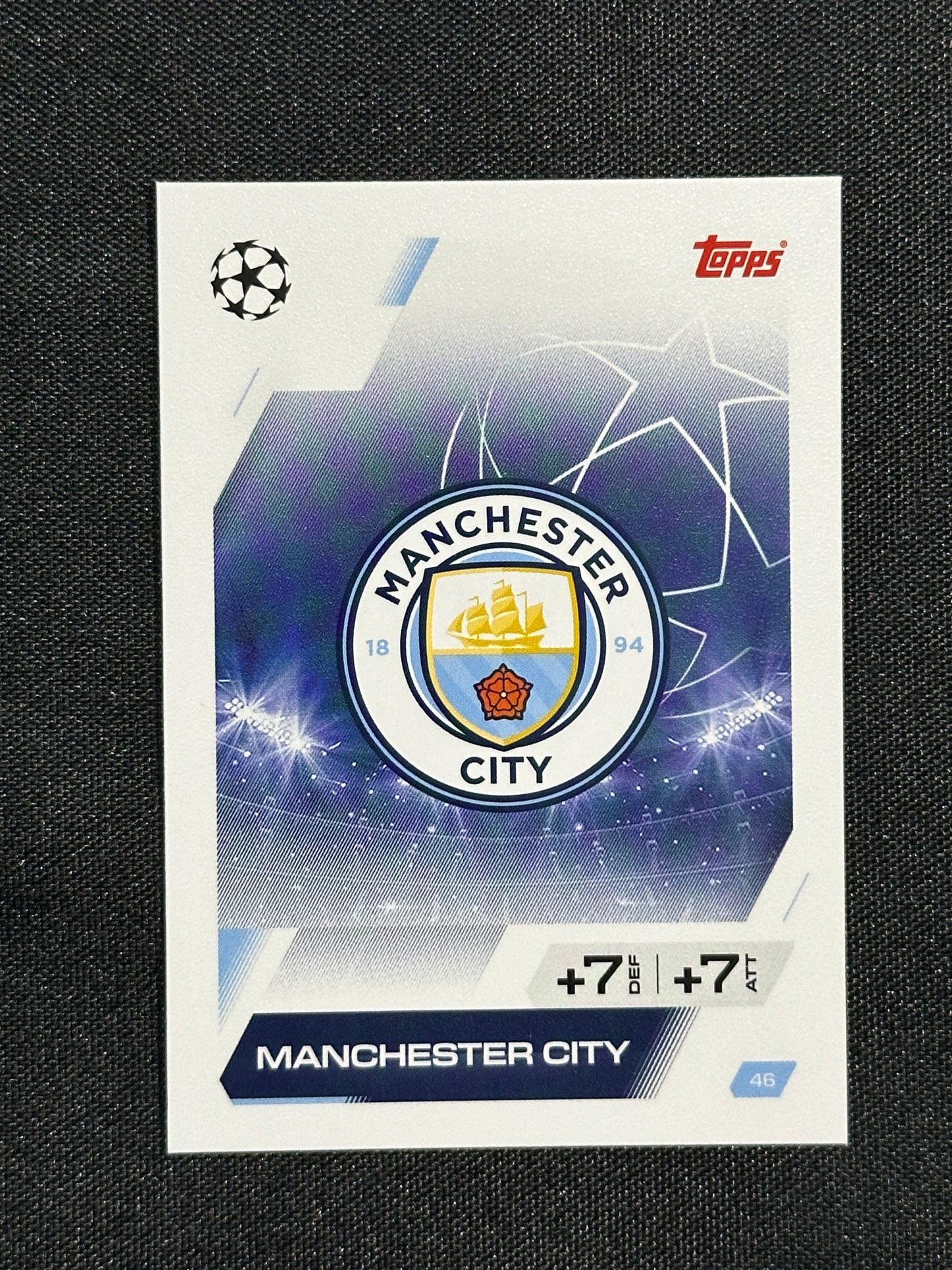 46 Team Badge Manchester City Base - Topps Match Attax 2025/26