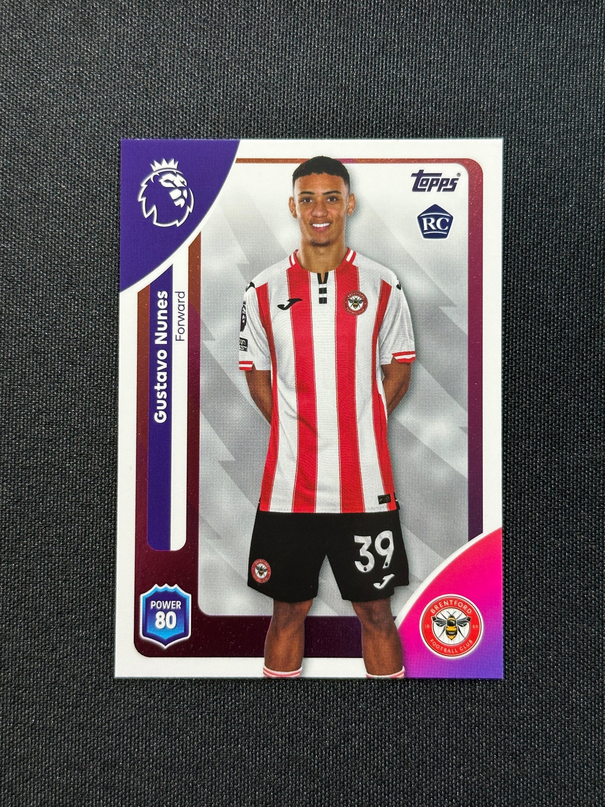 67 Gustavo Nunes Brentford Base - Topps Premier League 2026