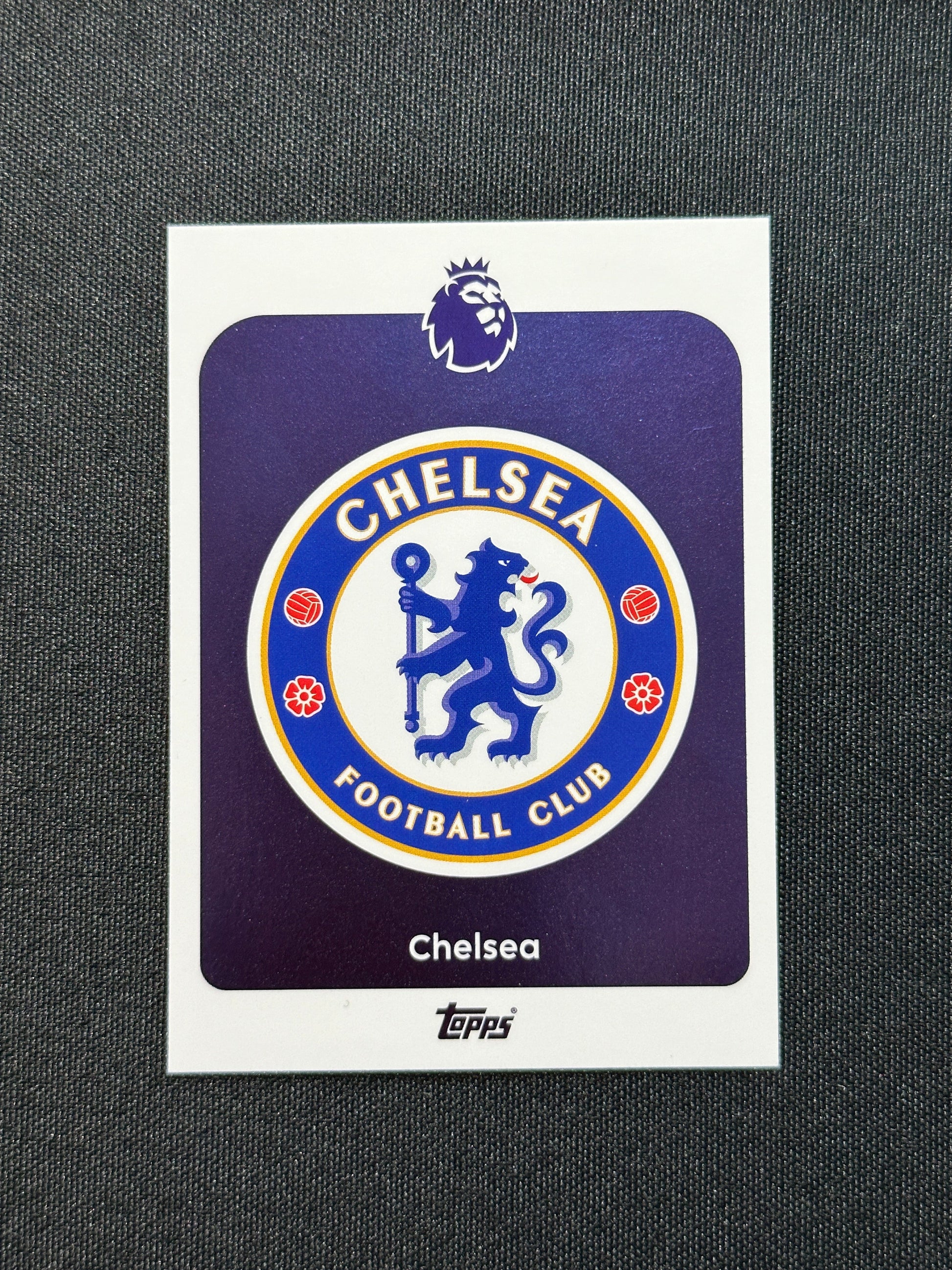 91 Team Badge Chelsea Base - Topps Premier League 2026