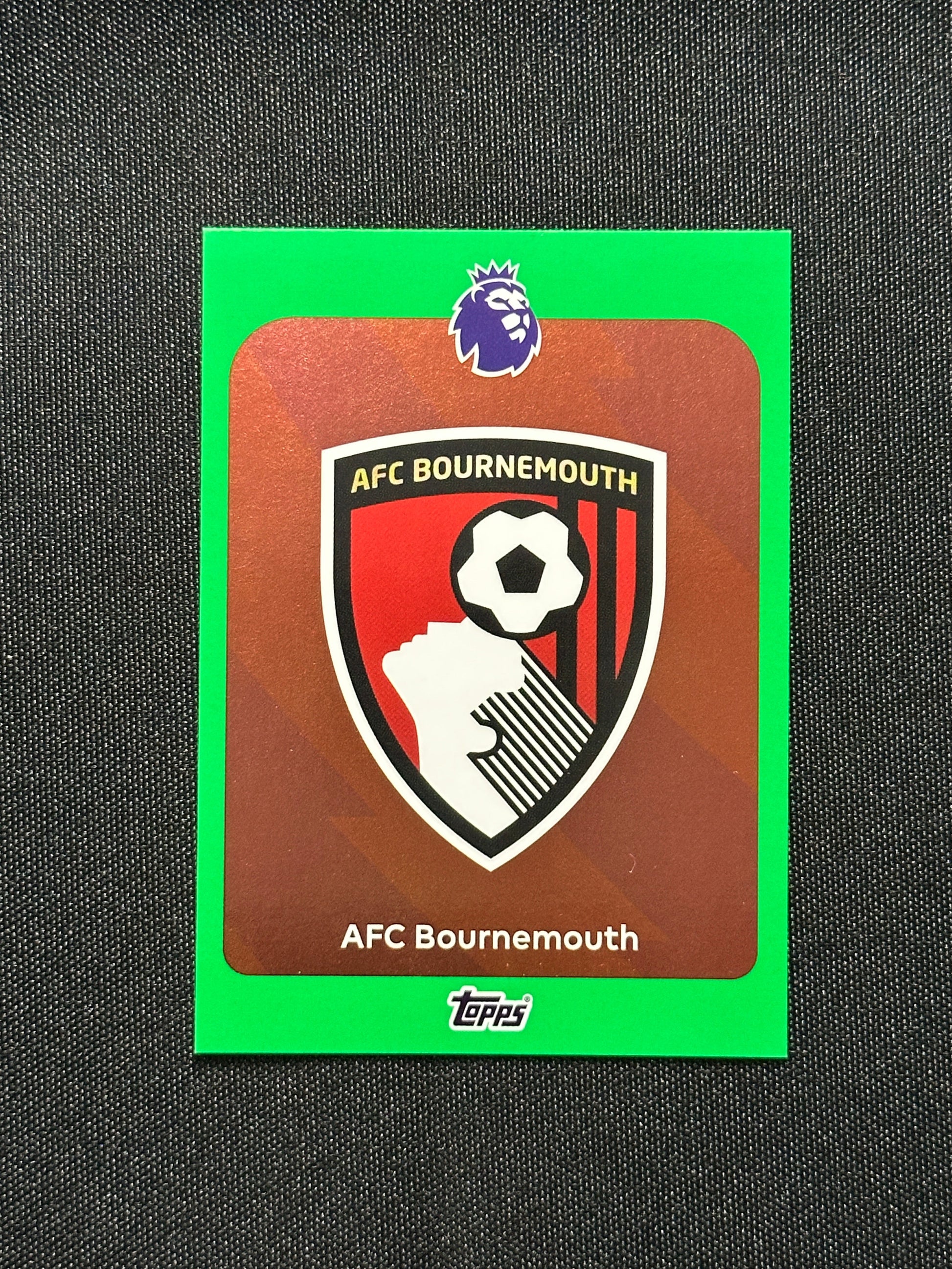 AFC Bournemouth Badge Green Parallel Base - Topps Premier League 2026