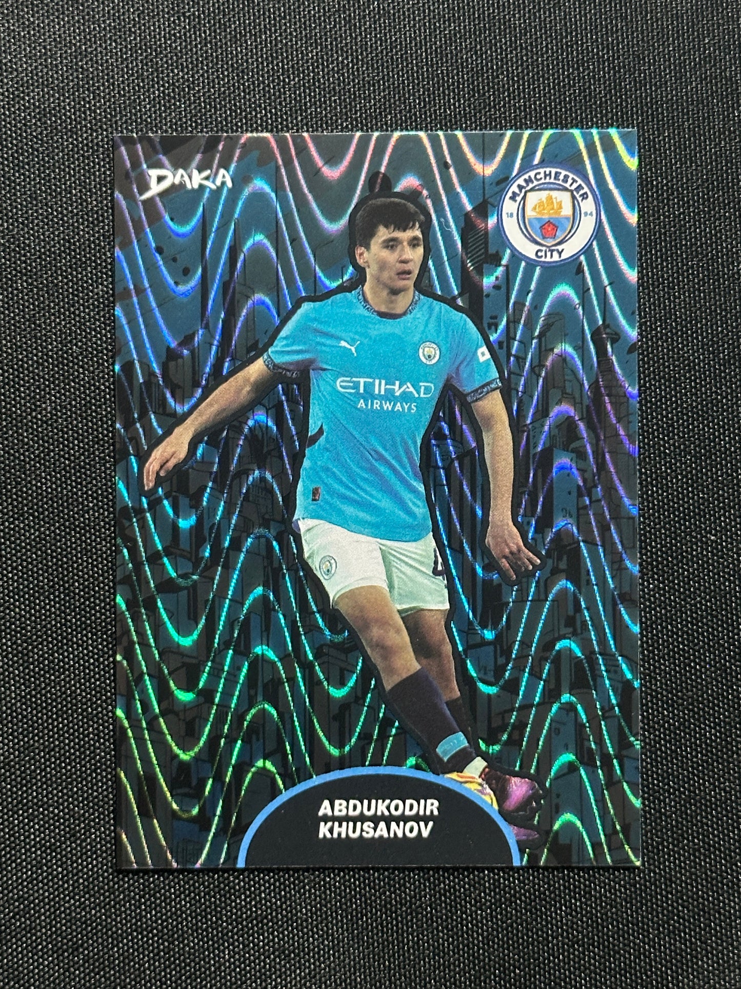 Abdukodir Khusanov Numbered Parallel 004/149 - Daka Manchester City Top Audience 2024/25
