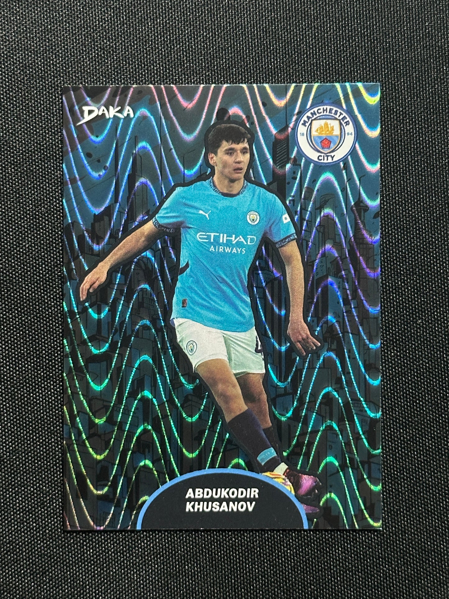Abdukodir Khusanov Numbered Parallel 023/149 - Daka Manchester City Top Audience 2024/25