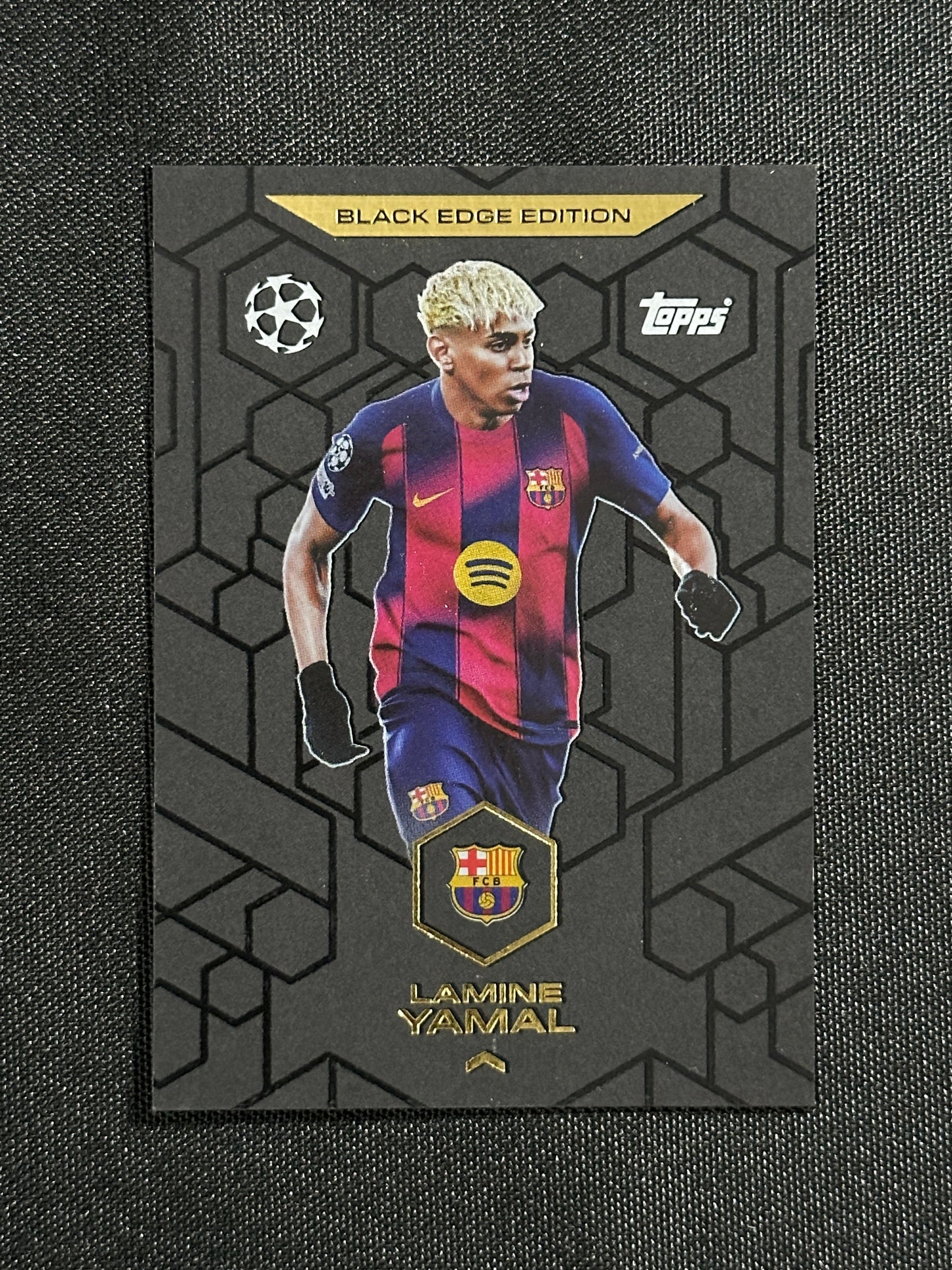 BE 3 Lamine Yamal Barcelona Black Edge Edition - Topps Match Attax 2025/26