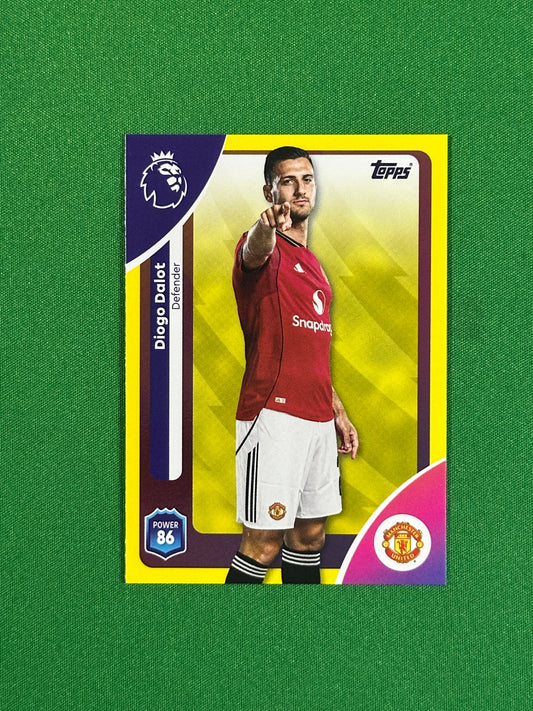 Diogo Dalot Yellow Parallel Base - Topps Premier League 2026