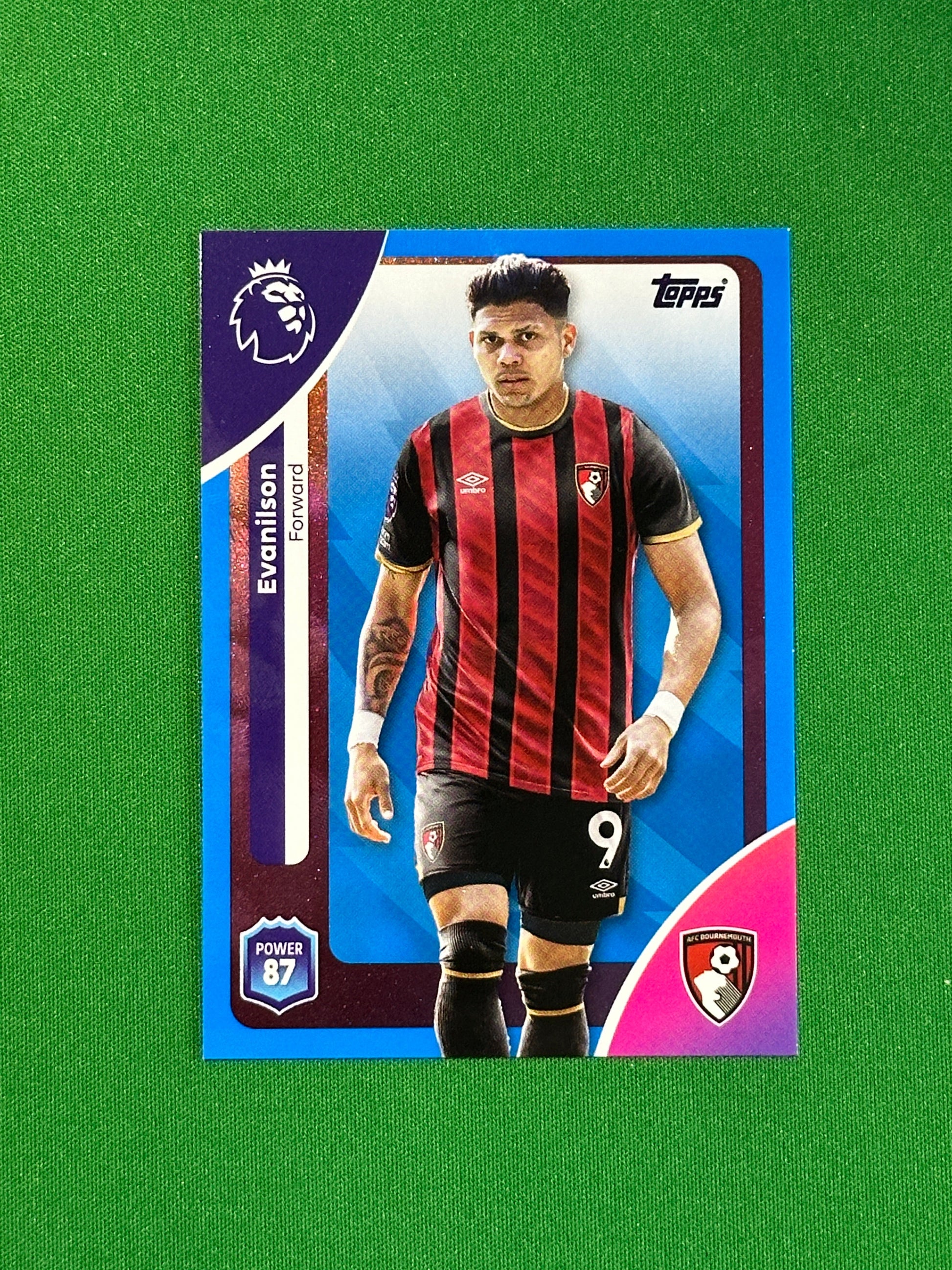 Evanilson Blue Parallel Base - Topps Premier League 2026