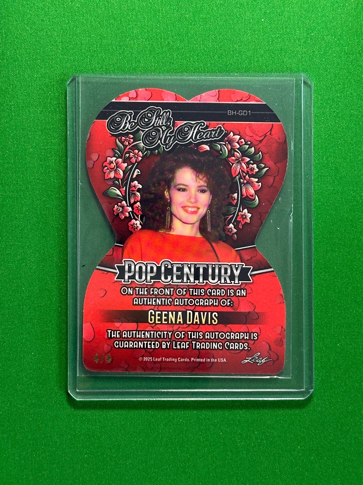 Geena Davis Autograph 4/4 - Leaf Pop Century 2025