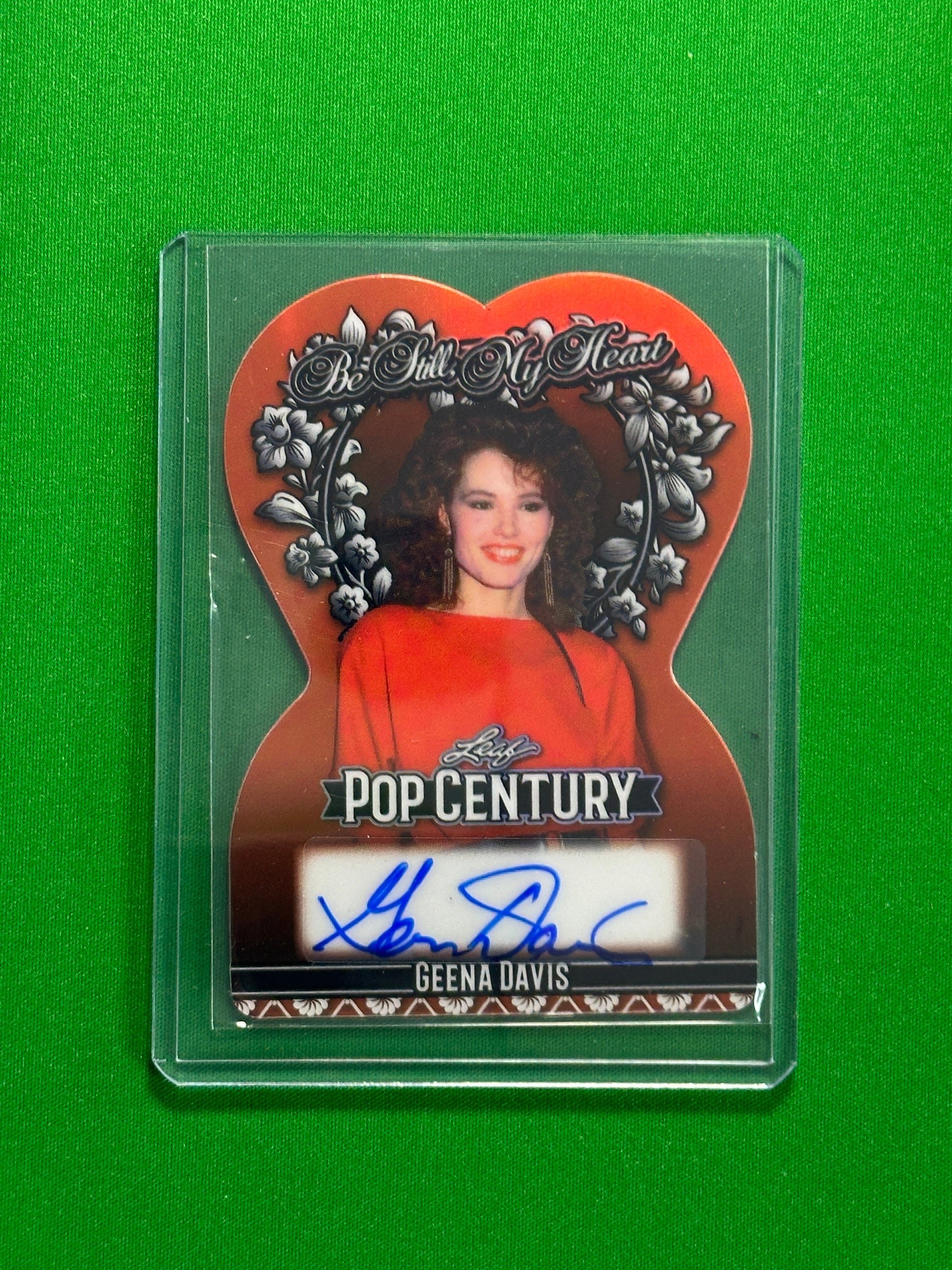 Geena Davis Autograph 4/4 - Leaf Pop Century 2025