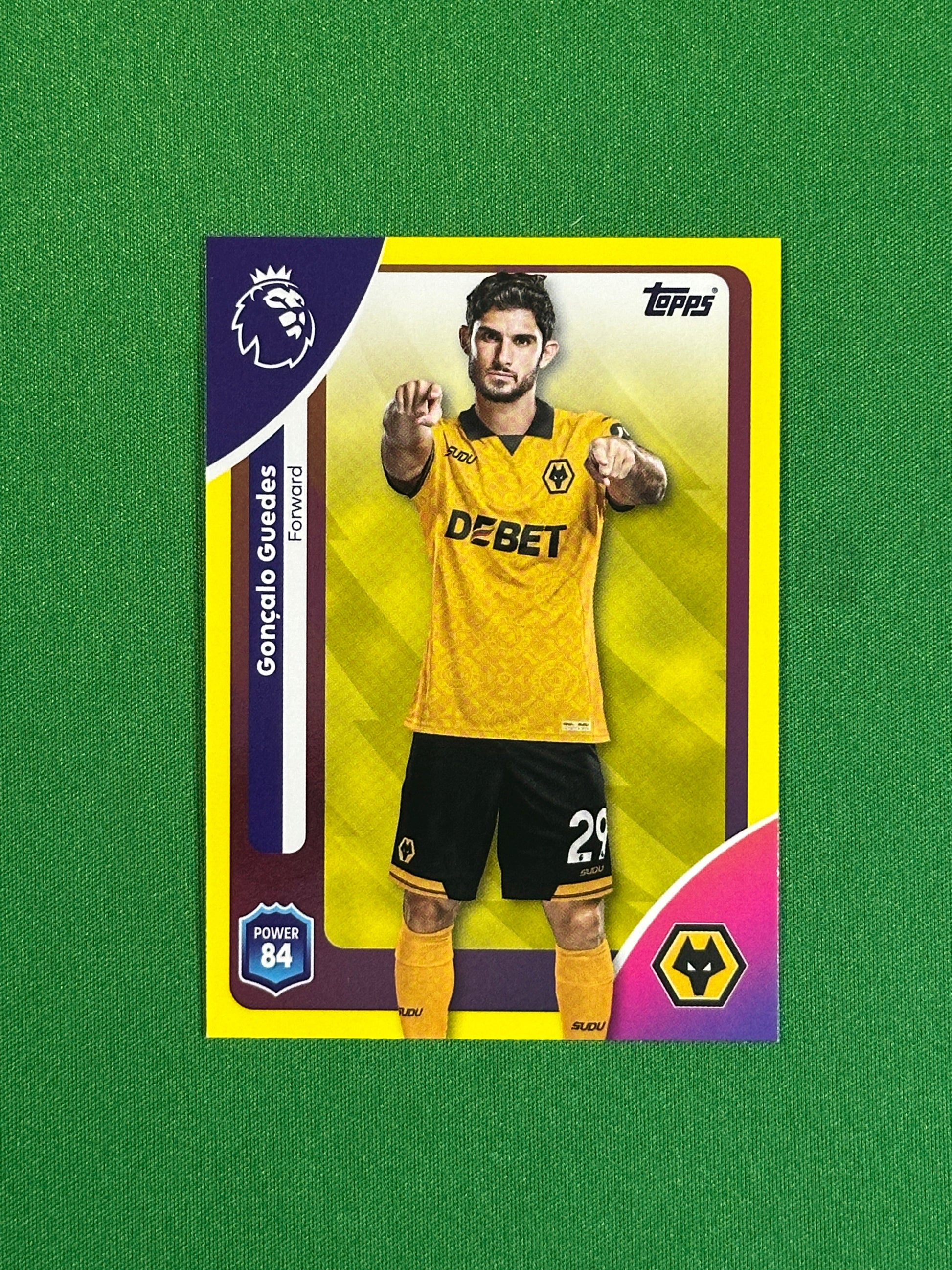 Goncala Guedes Yellow Parallel Base - Topps Premier League 2026