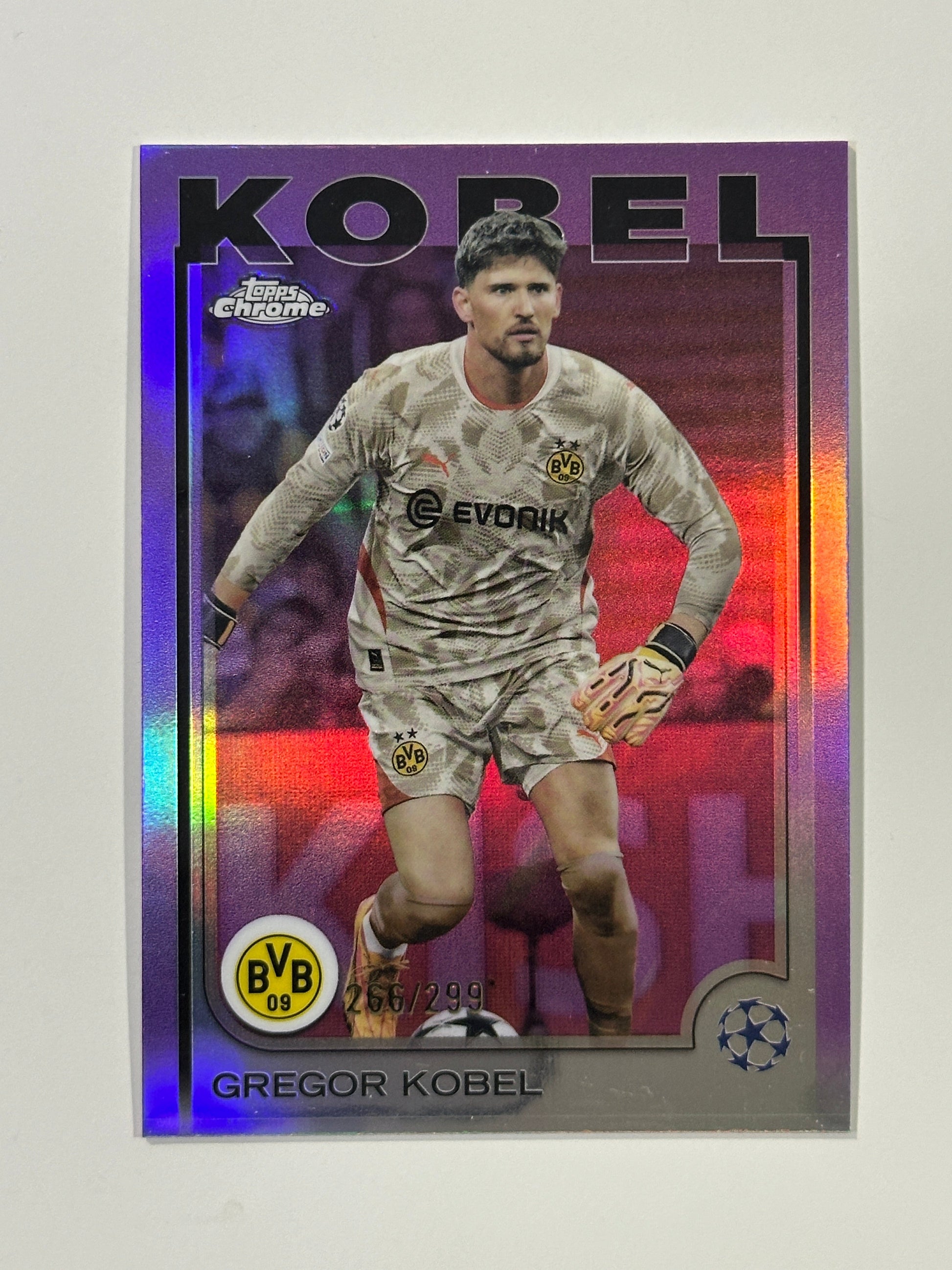 Gregor Kobel Autograph 266/299 - Topps Chrome 2024/25