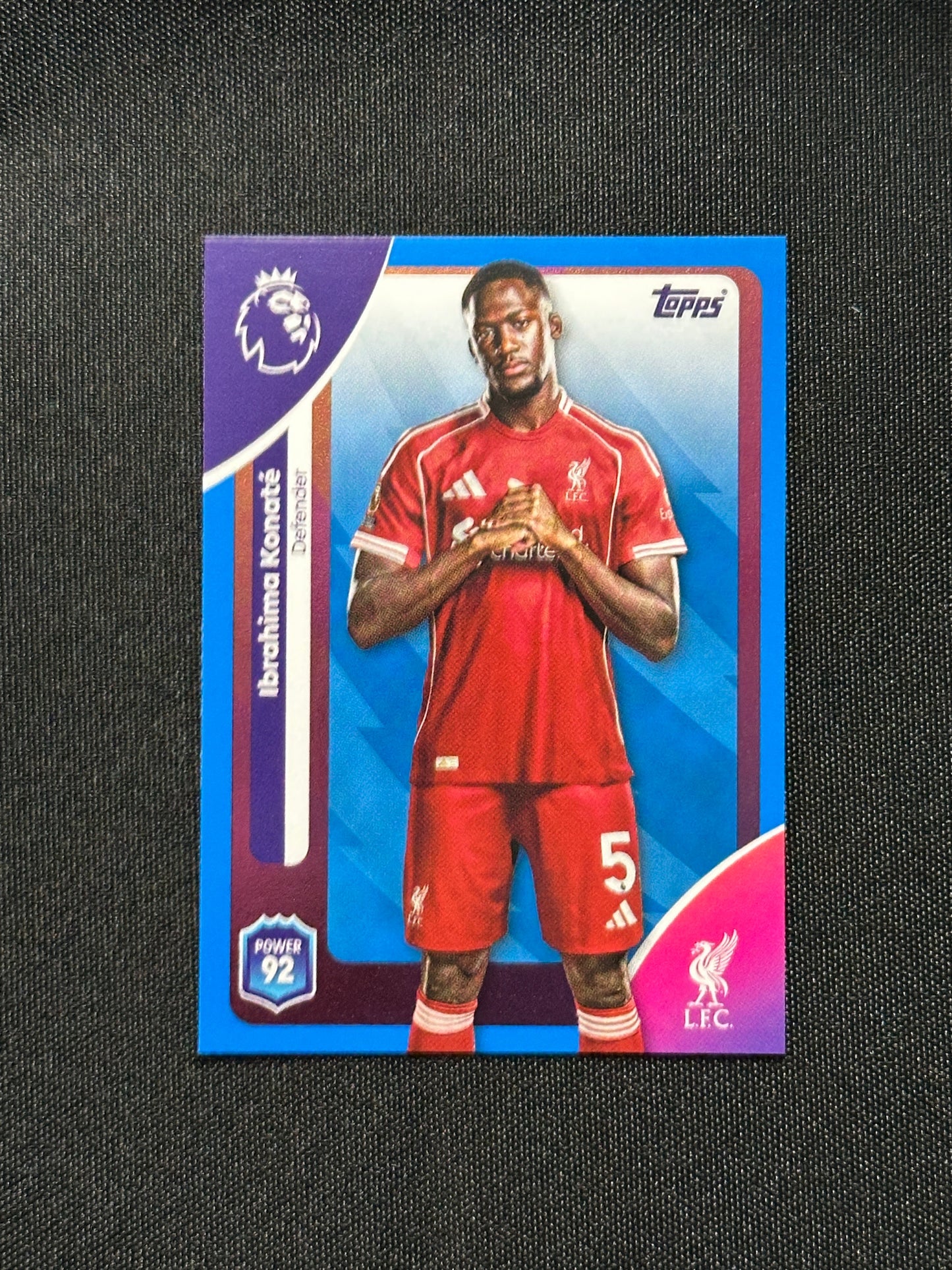 Ibrahima Konate Blue Parallel Base - Topps Premier League 2026