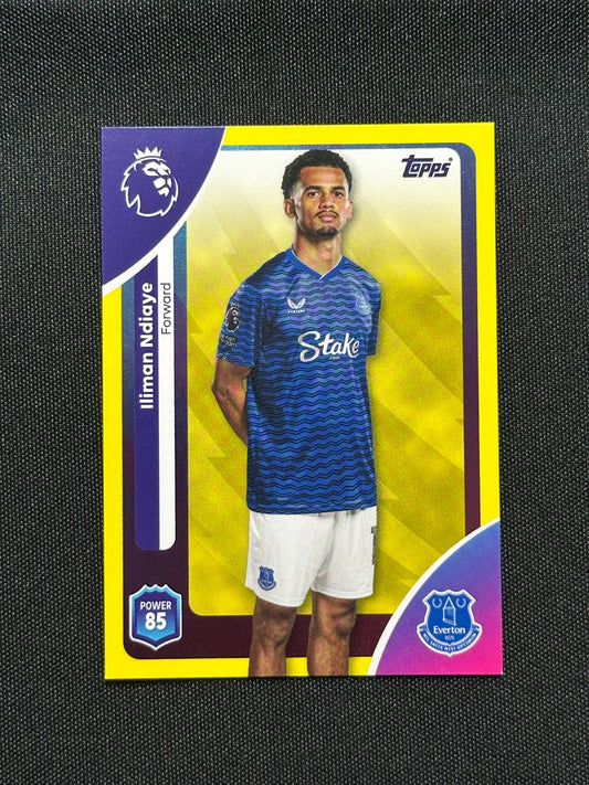 Iliman Ndiaye Yellow Parallel Base - Topps Premier League 2026