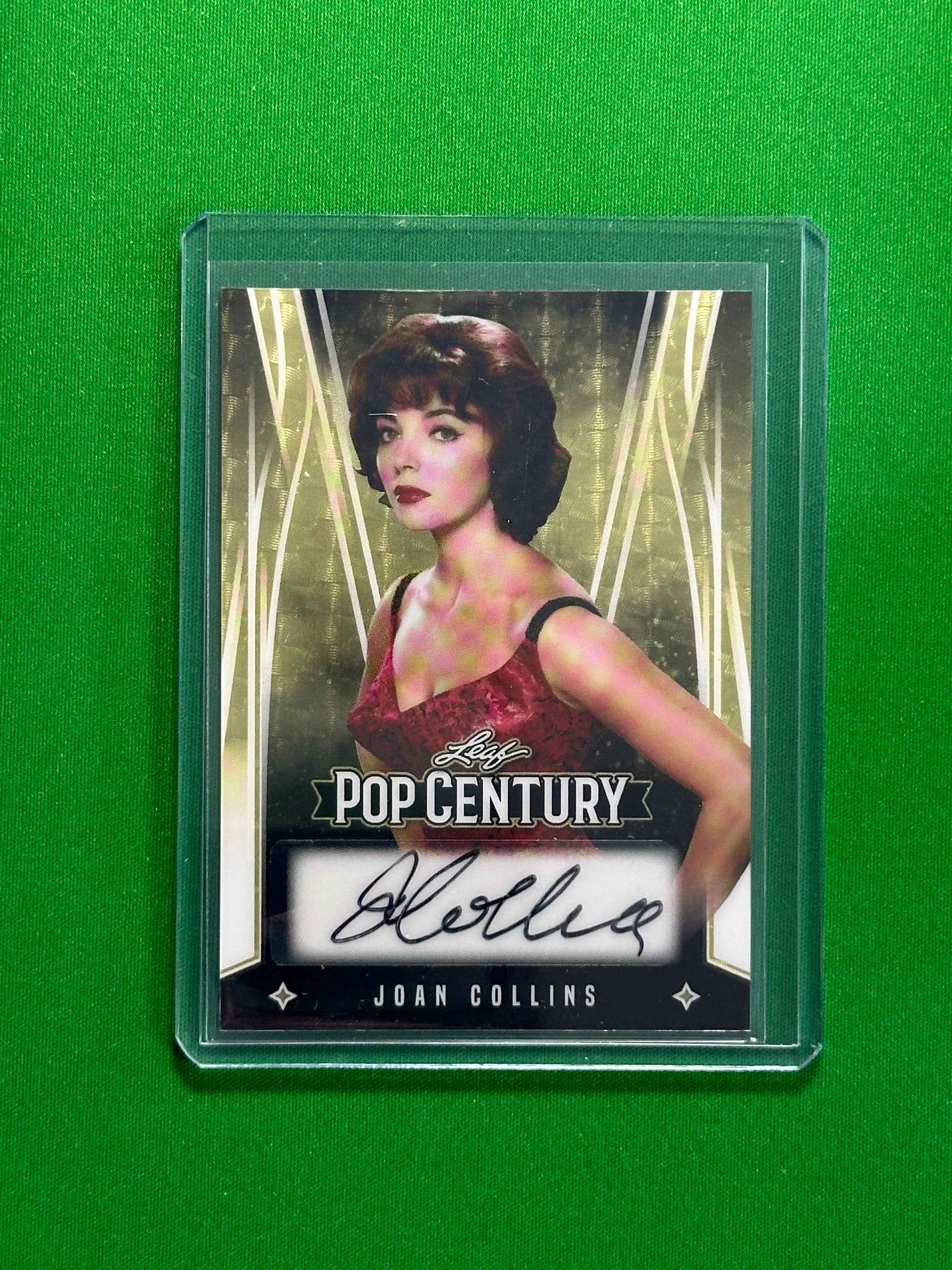 Joan Collins Autograph 1/1 - Leaf Pop Century 2025
