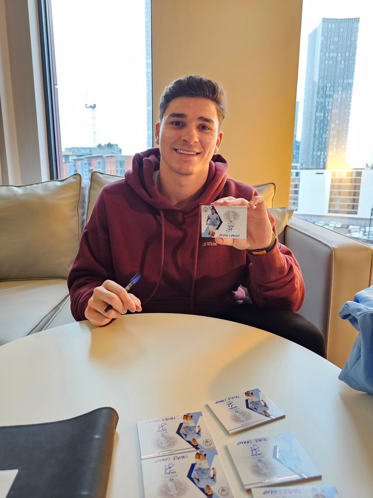 DAKA 曼城 Ineffable 2023-24 盒装