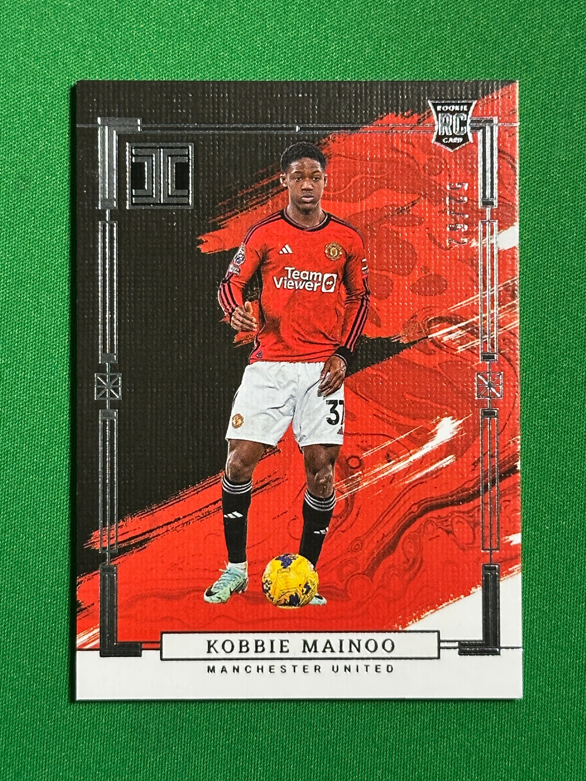 Kobbie Mainoo 52/62 Rookie - Manchester United - Panini Impeccable 2023/24 Front