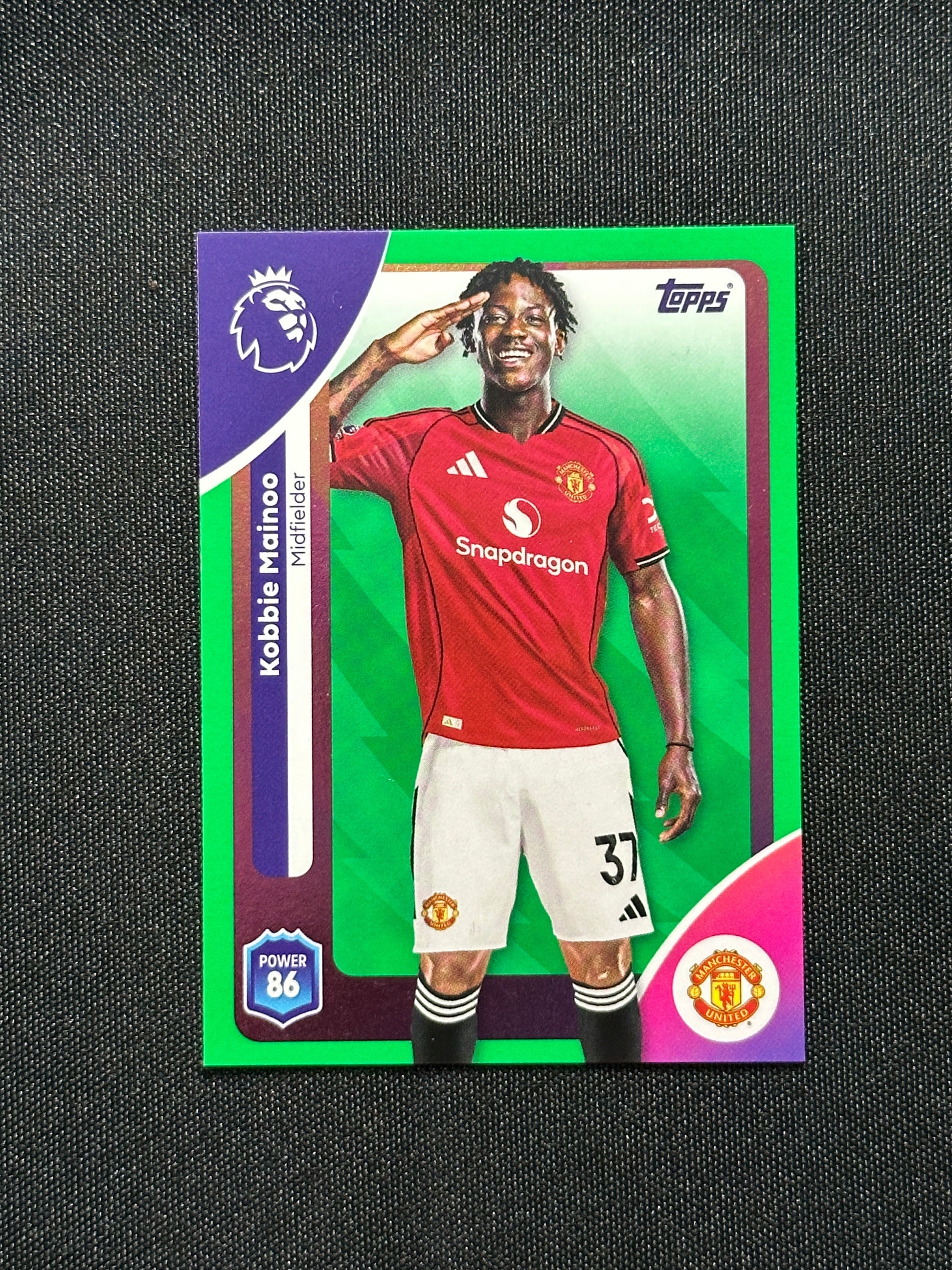 Kobbie Mainoo Green Parallel Base - Topps Premier League 2026