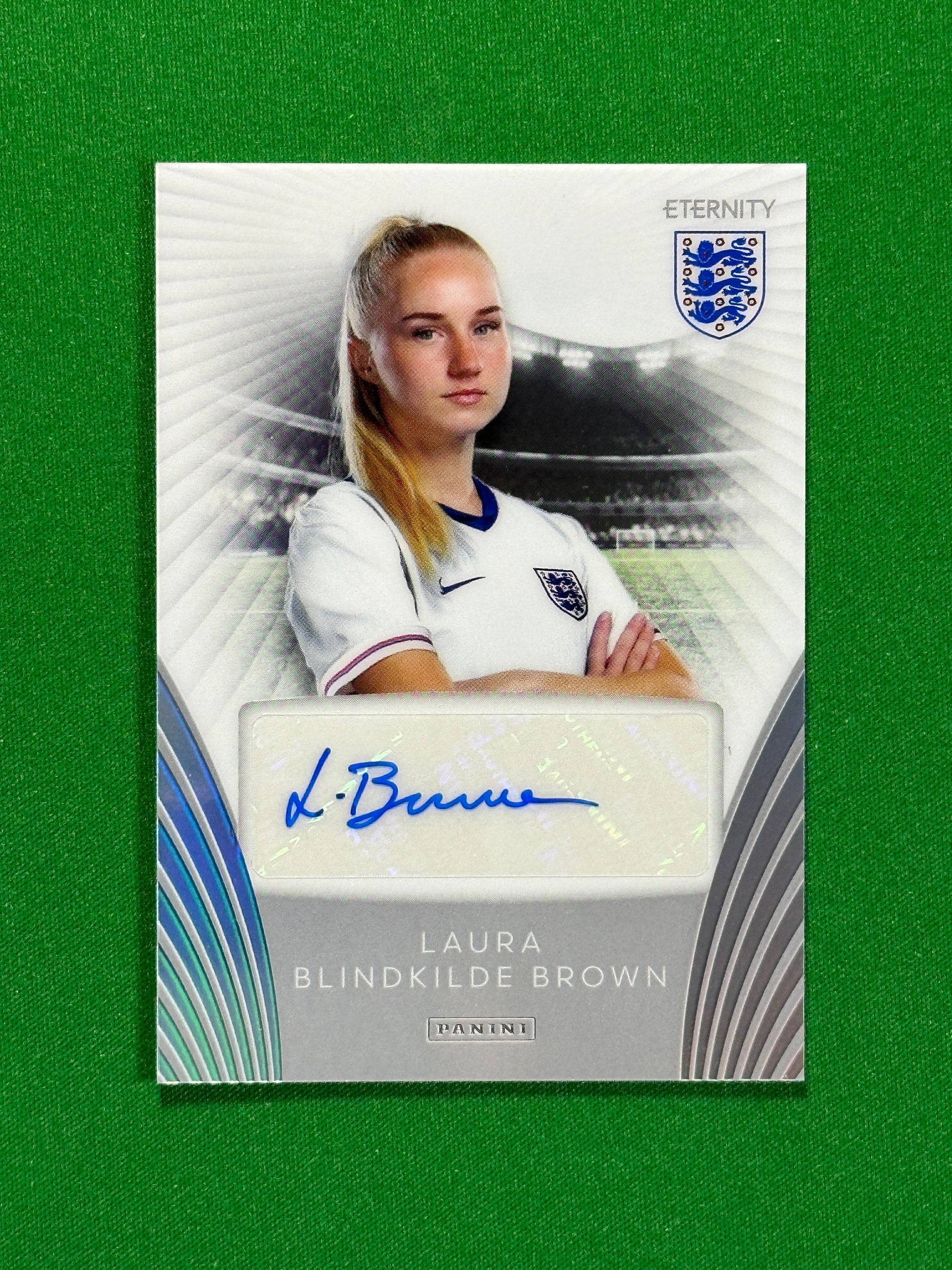 Laura Blindkilde Brown Autograph - Panini Lionesses Eternity 2025