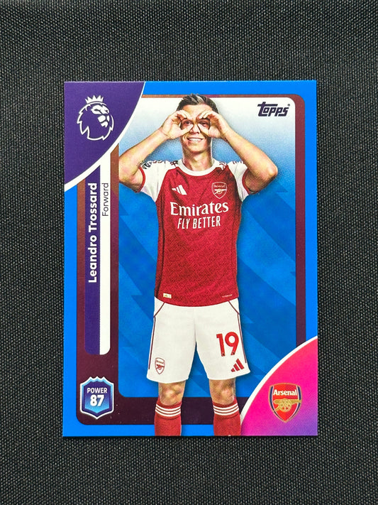 Leandro Trosssard Blue Parallel Base - Topps Premier League 2026