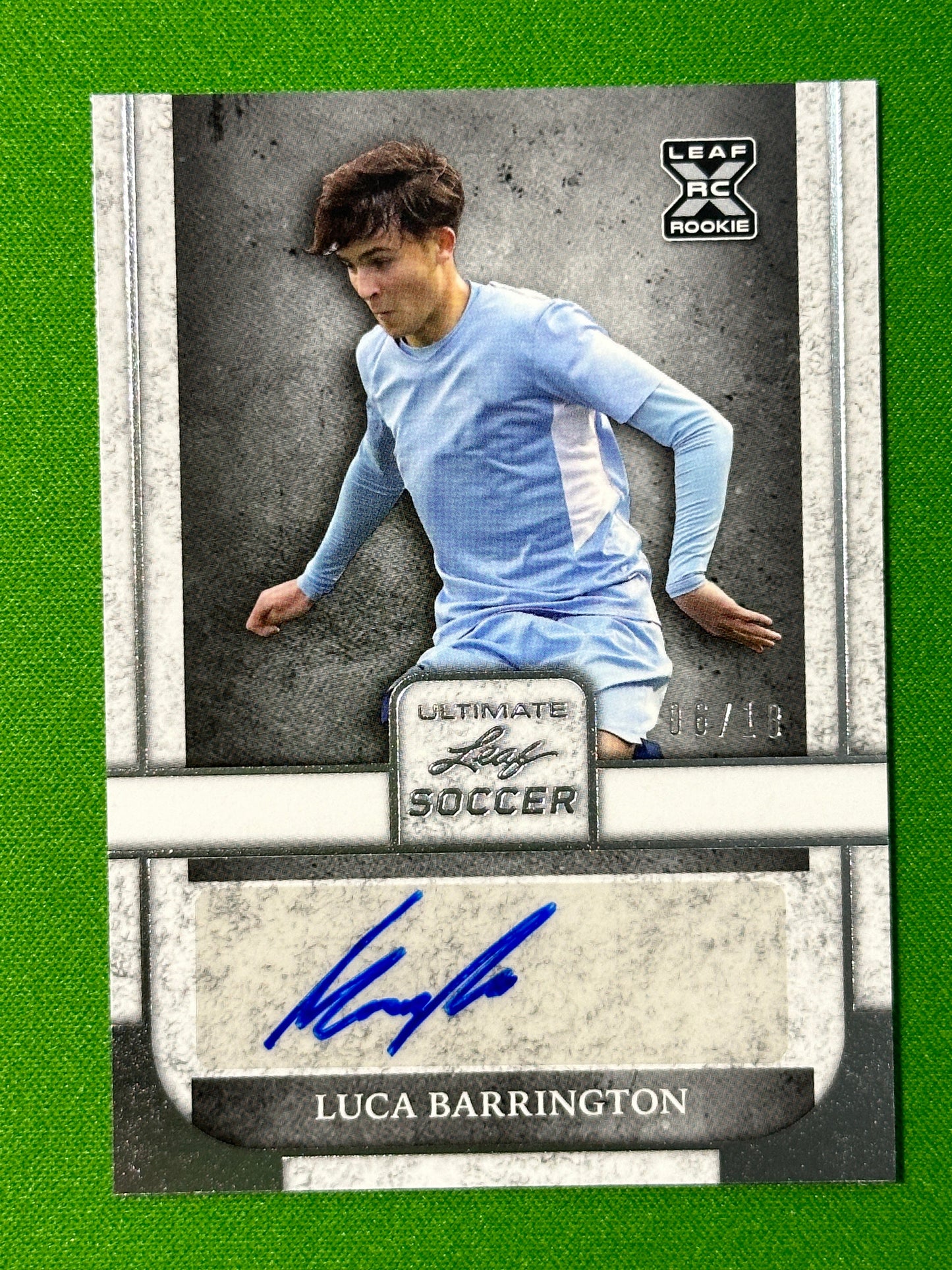 Luca-Barrington-Autograph-06-18-Rookie-Leaf-Ultimate-Soccer-20222