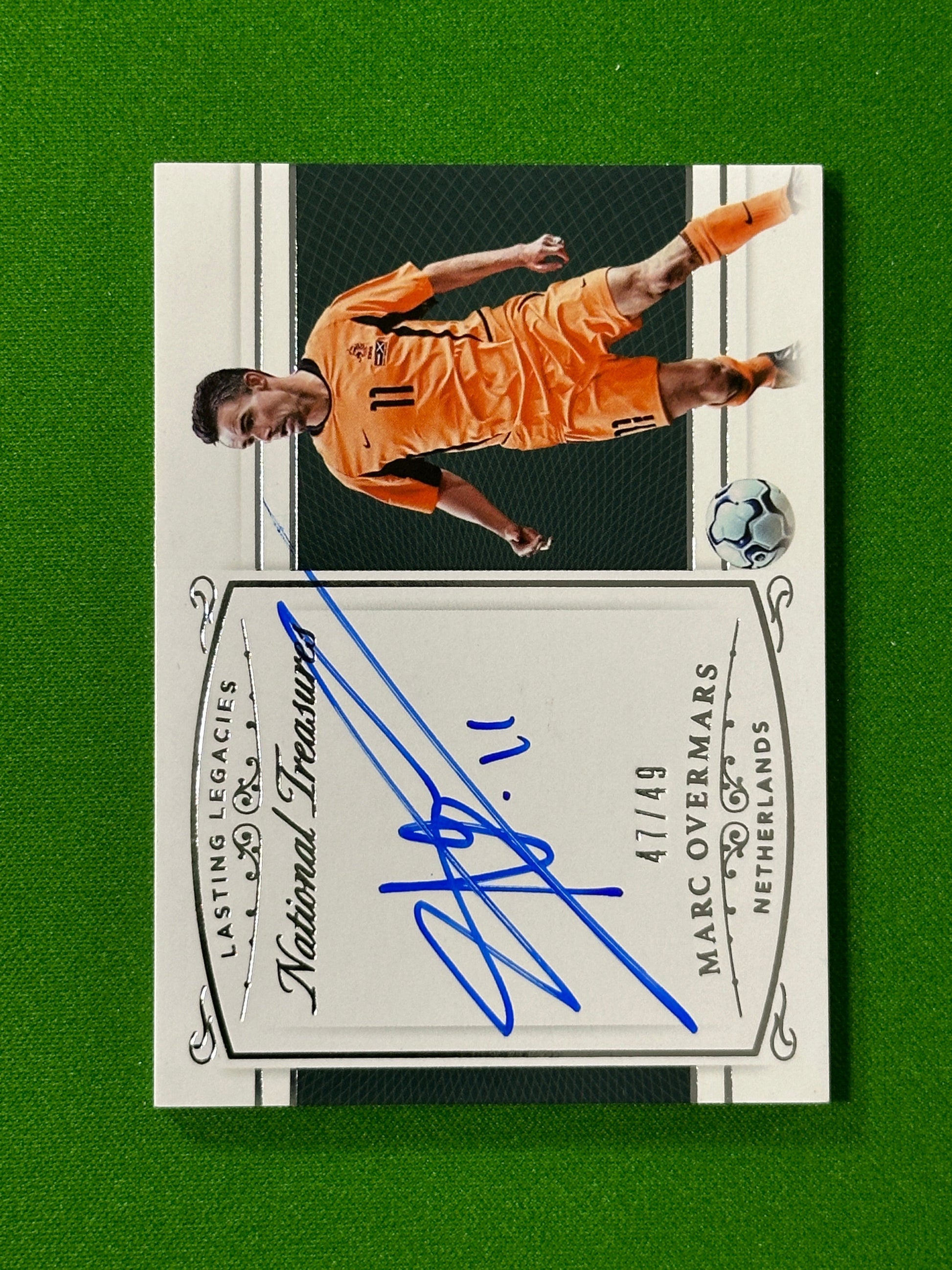 Marc Overmars On Card Autograph 47/49 - Netherlands - Panini National Treasures 2018 Front