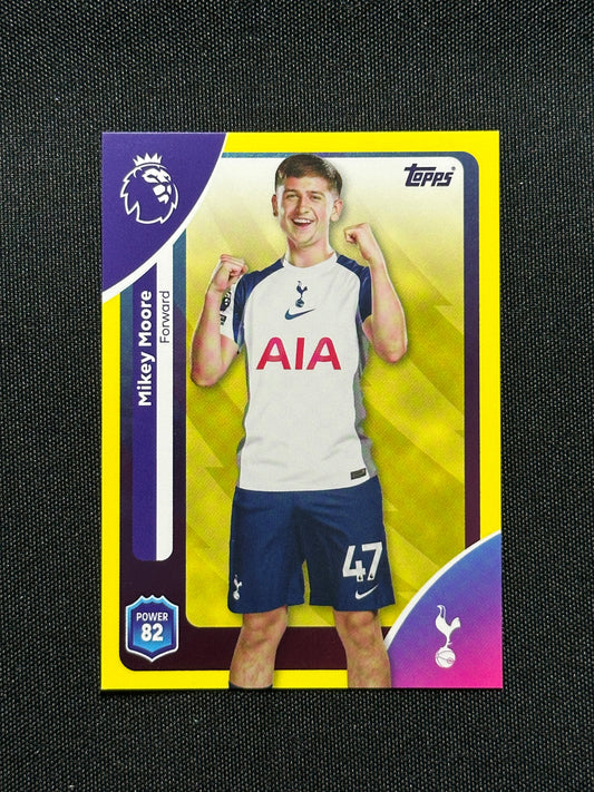 Mikey Moore Yellow Parallel Base - Topps Premier League 2026