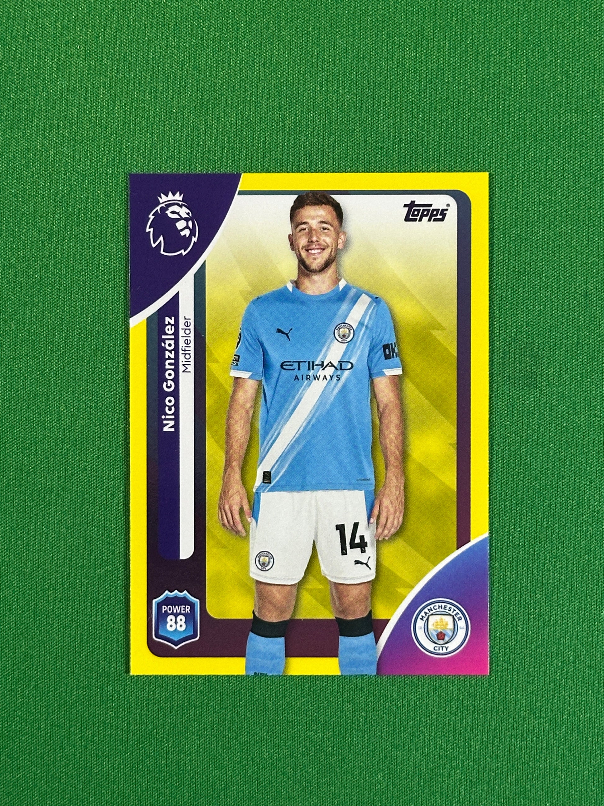 Nico Gonzalez Yellow Parallel Base - Topps Premier League 2026