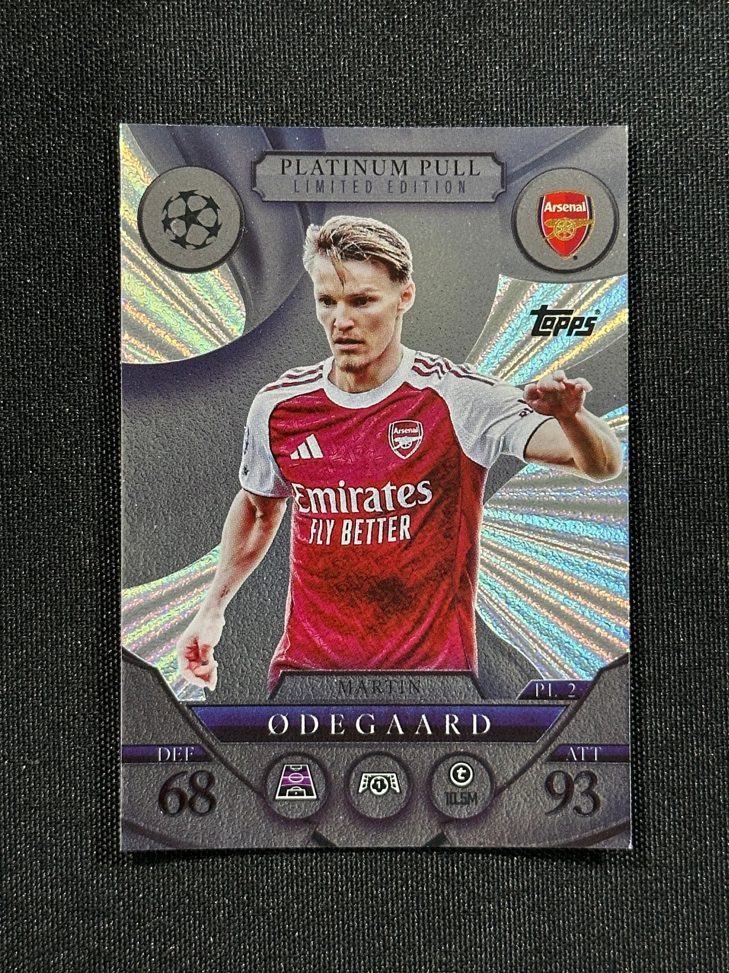 PL 2 Martin Ødegaard Arsenal Platinum Pull - Topps Match Attax 2025/26