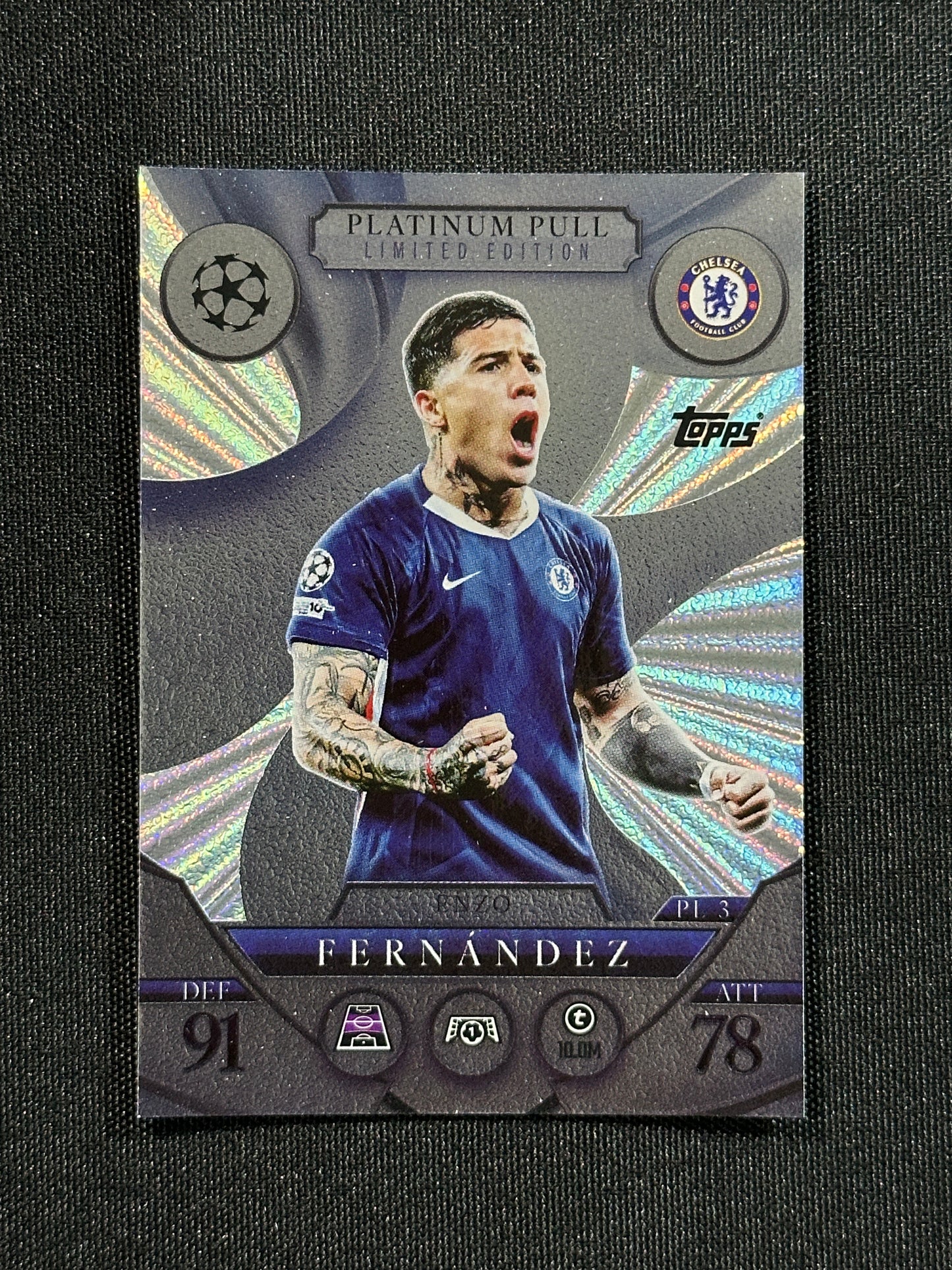 PL 3 Enzo Fernádez Chelsea Platinum Pull - Topps Match Attax 2025/26