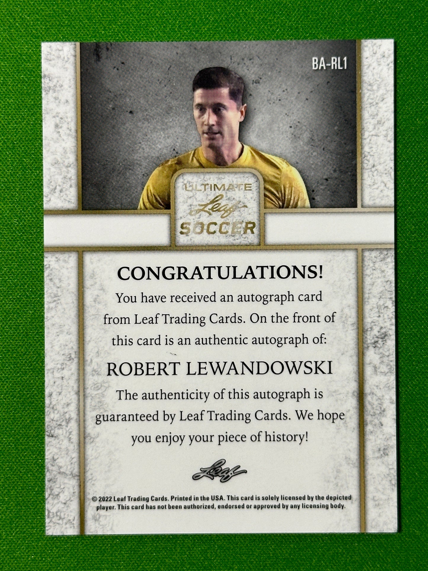 Robert-Lewandowski-Autograph-2-2-Leaf-Ultimate-Soccer-20223
