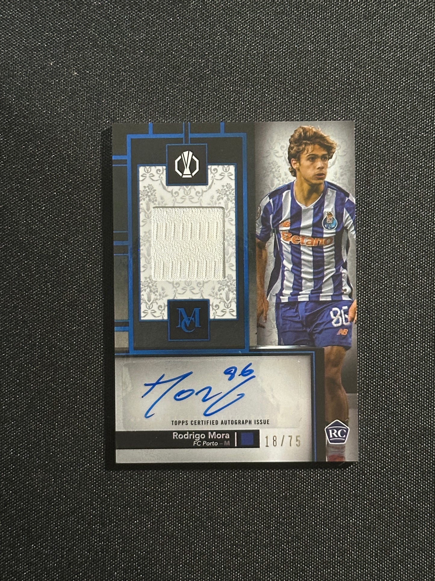 Rodrigo Mora Autograph 18/75 - Topps UCC Museum 2024/25