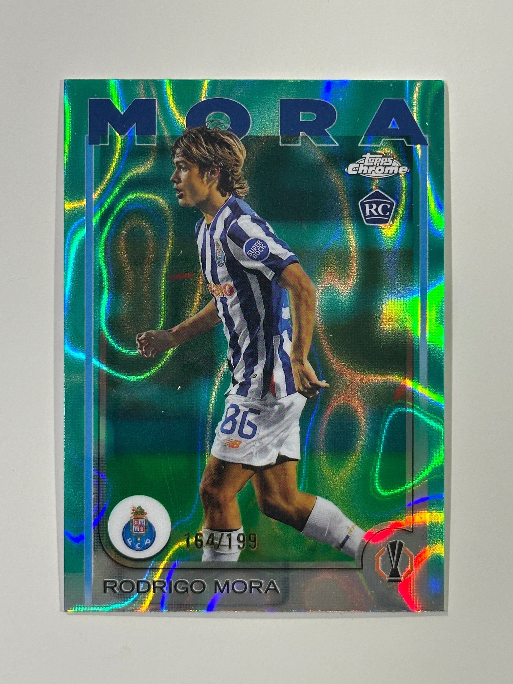 Rodrigo Mora Numbered Parallel 164/199 - Topps Chrome 2024/25