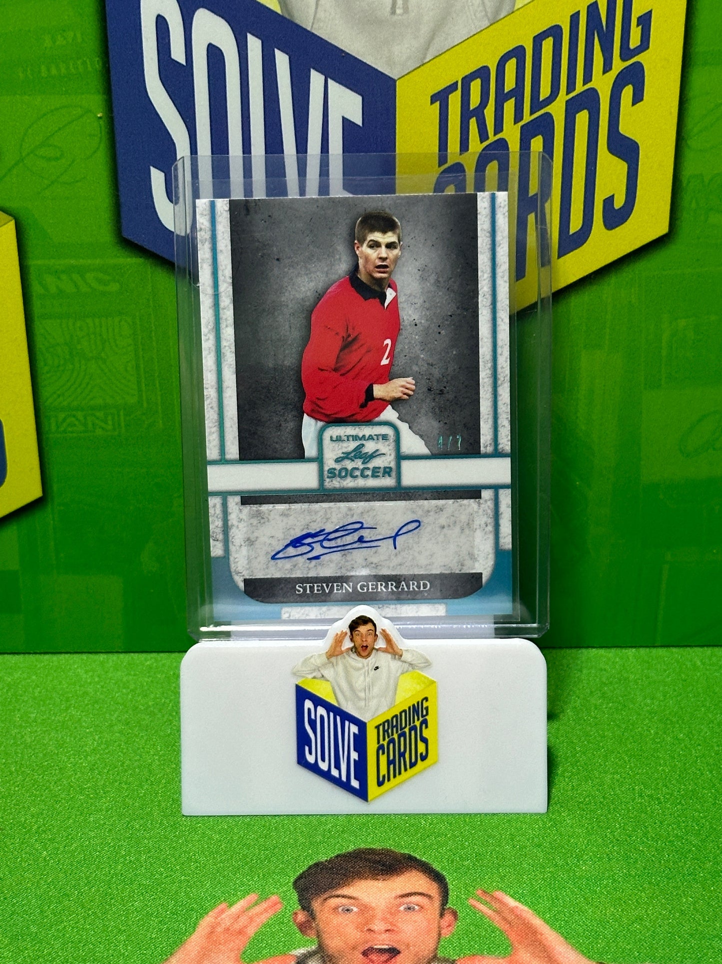 Steven-Gerrard-Autograph-4-7-Leaf-Ultimate-Soccer-2022