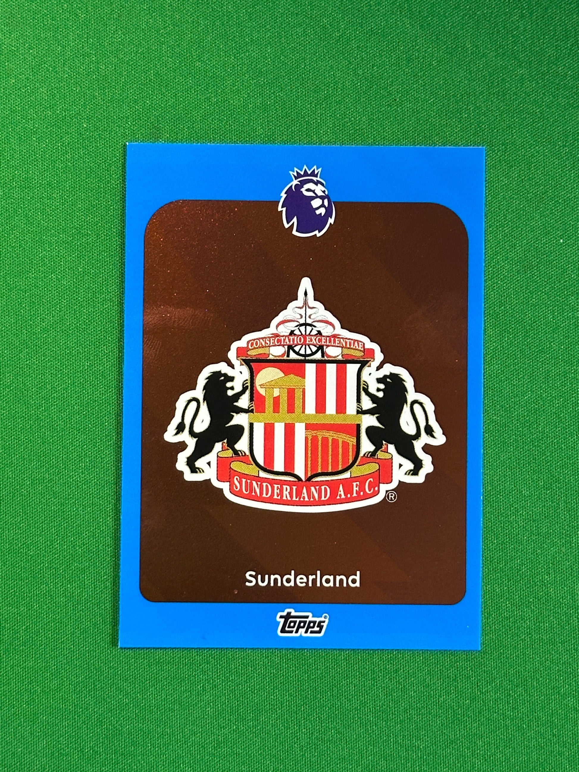 Sunderland Badge Blue Parallel Base - Topps Premier League 2026