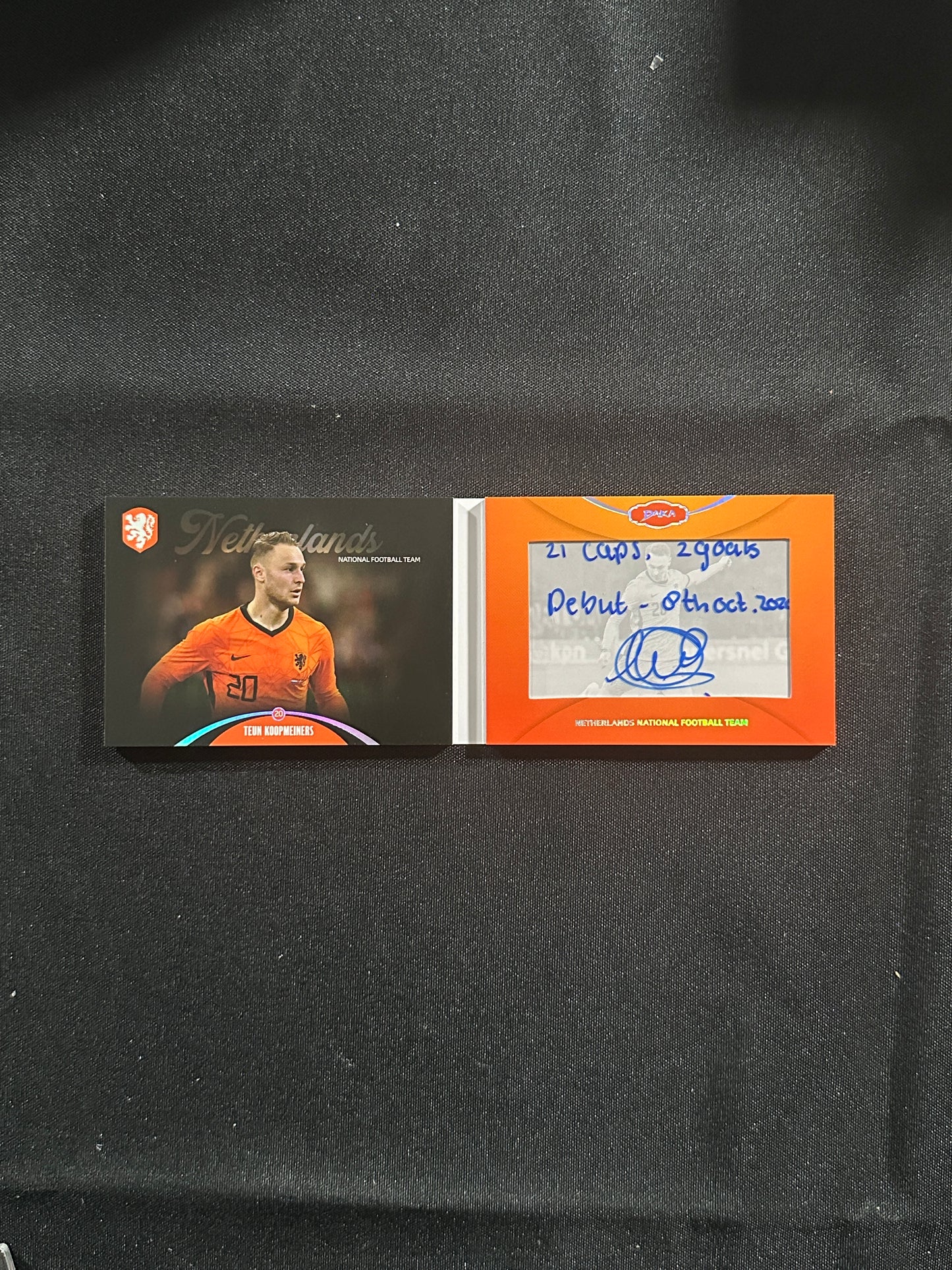 Teun Koopmeiners Autograph Booklet 47/50 - DAKA Netherlands 2024
