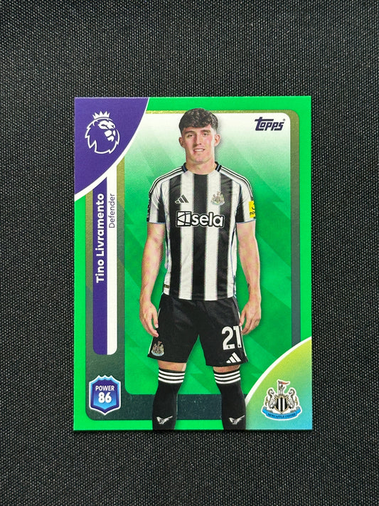 Tino Livramento Green Parallel Base - Topps Premier League 2026