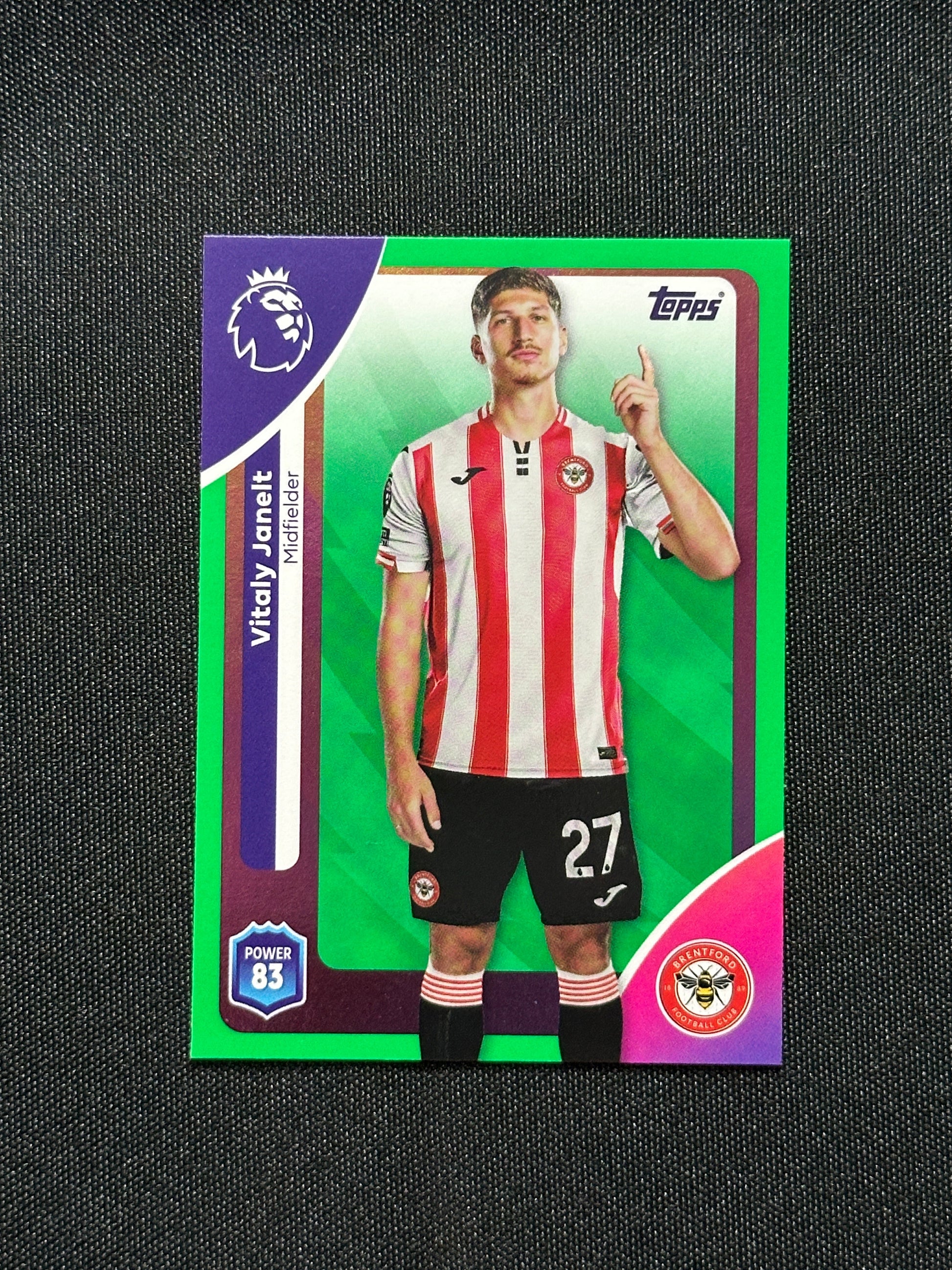 Vitaly Janelt Green Parallel Base - Topps Premier League 2026