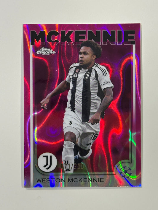 Weston McKennie Numbered Parallel 71/250 - Topps Chrome 2024/25
