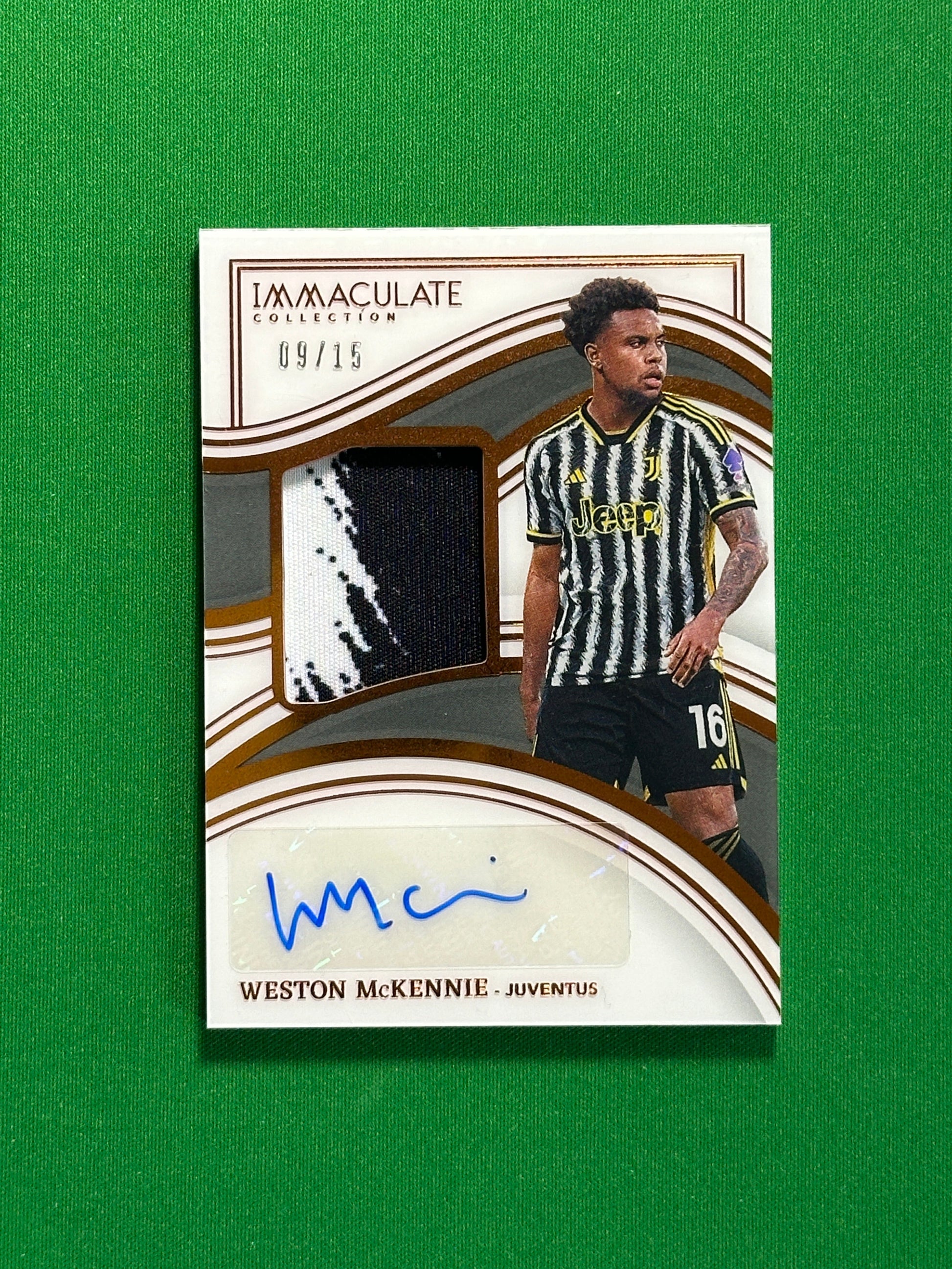Weston McKennie Patch Autograph 9/15 - Panini Immaculate 2023/24
