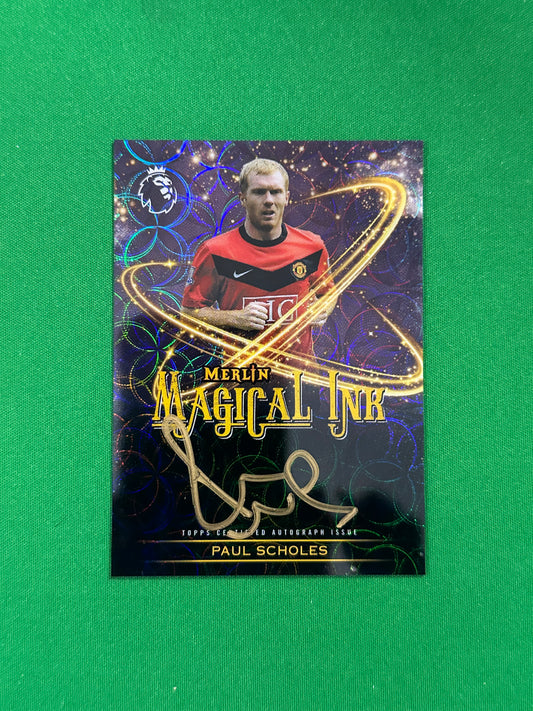 Paul Scholes Merlin's Magical Ink On-Card Autograph Kaleidoscope - 2026 Topps Merlin Premier League - front