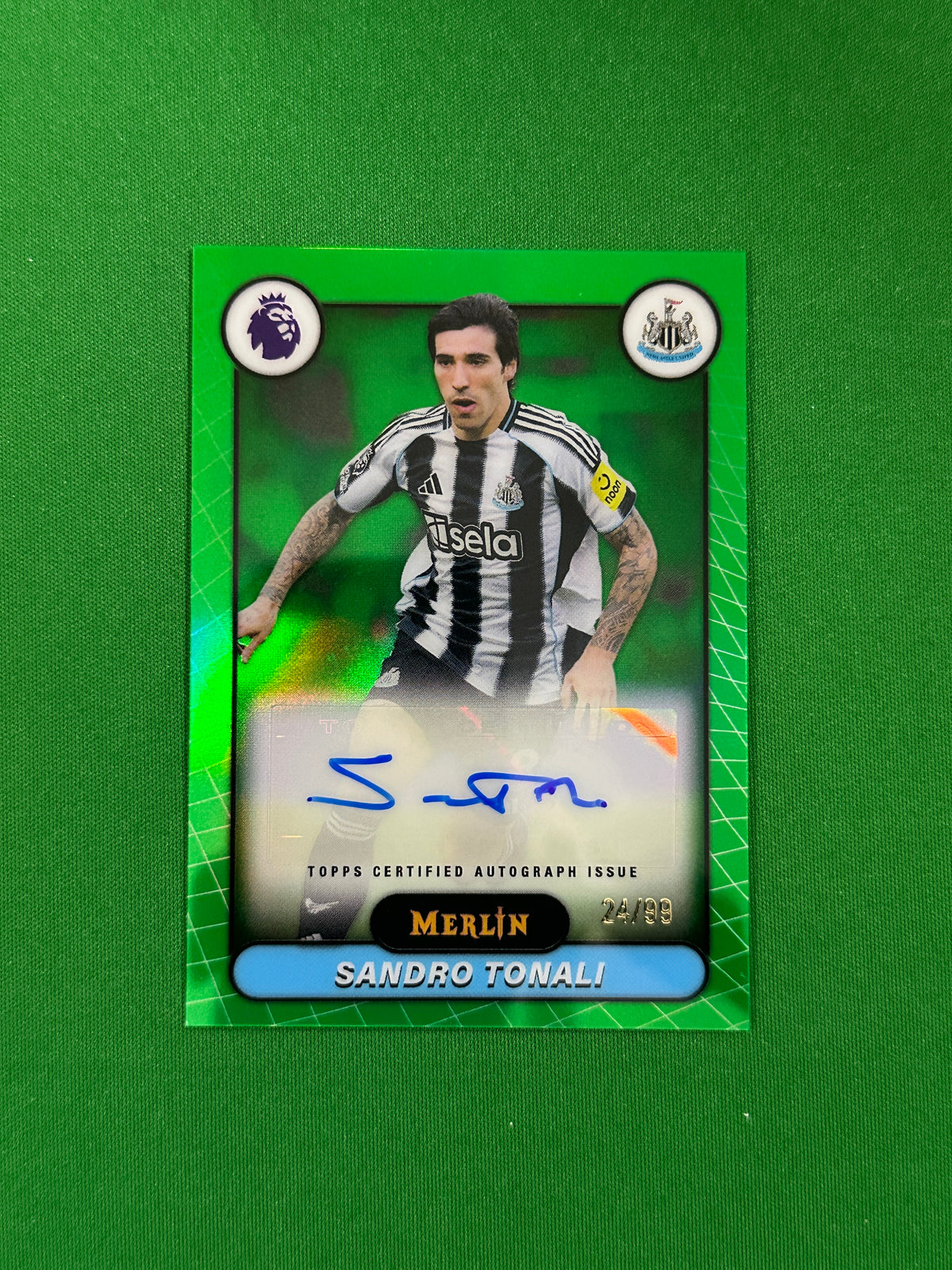 Sandro Tonali Autograph Green Refractor 24/99 - 2026 Topps Merlin Premier League - front