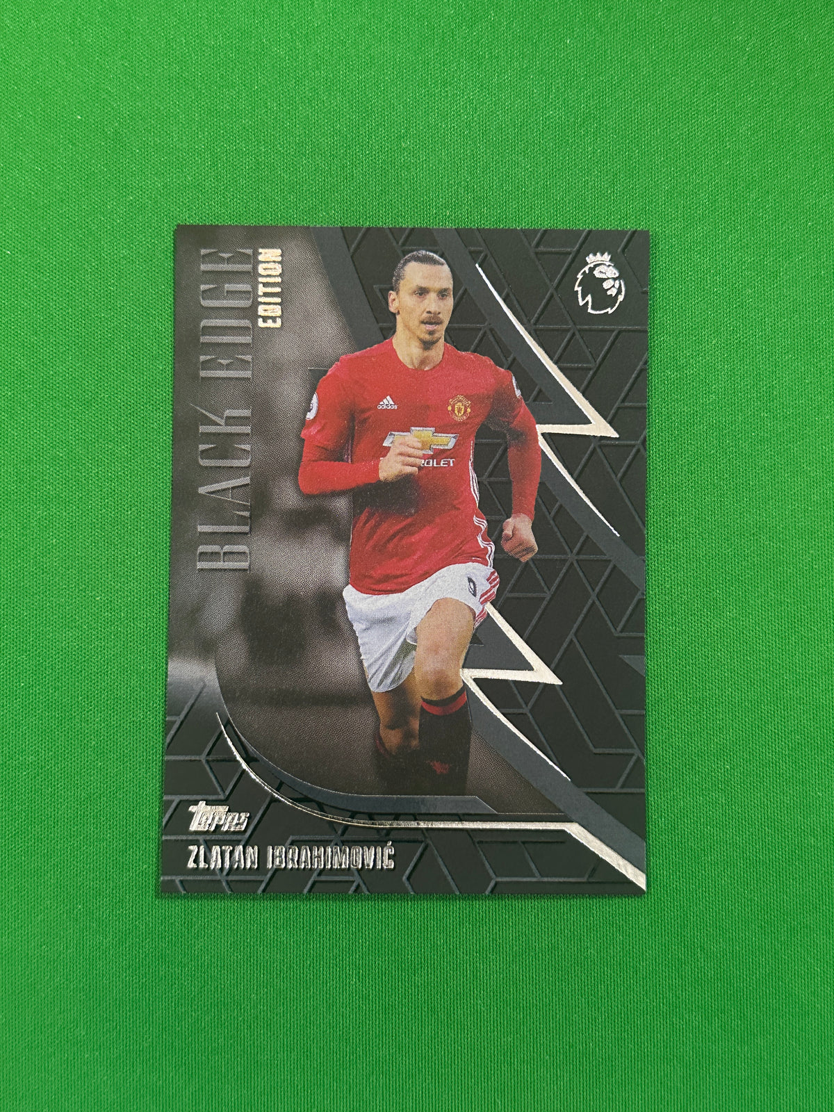 Zlatan Ibrahimović Black Edge — front