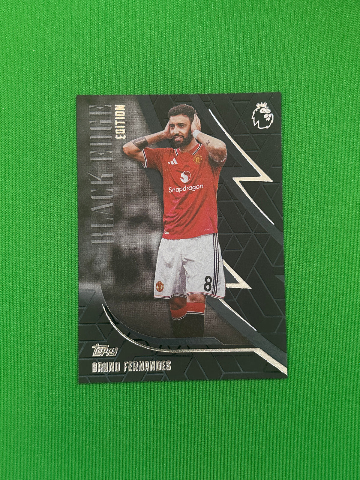 Bruno Fernandes Black Edge — front