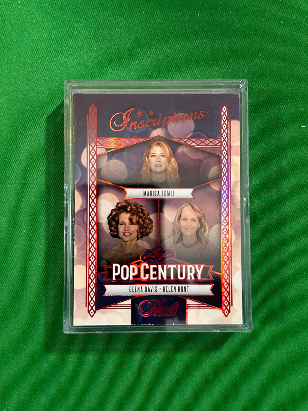 Marisa Tomei & Geena Davis & Helen Hunt Pearl Inscriptions Booklet Triple Autograph 4/4 - Leaf Pop Century 2025 - front